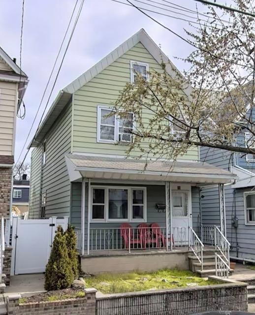 # 230011027 - For Rent in Bayonne NJ