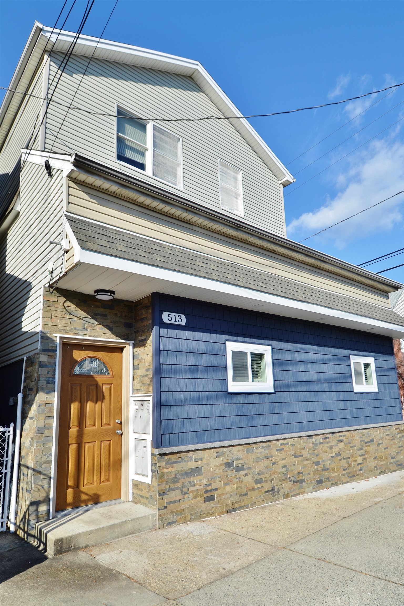 # 230020805 - For Rent in Bayonne NJ