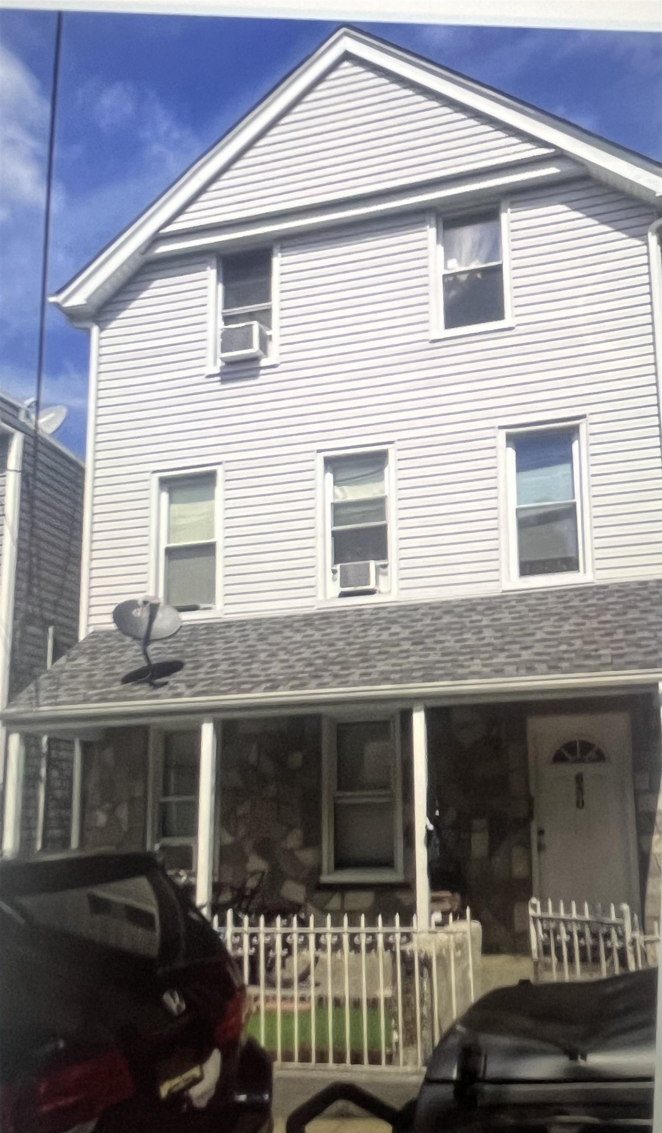 # 240000698 - For Rent in Union City NJ