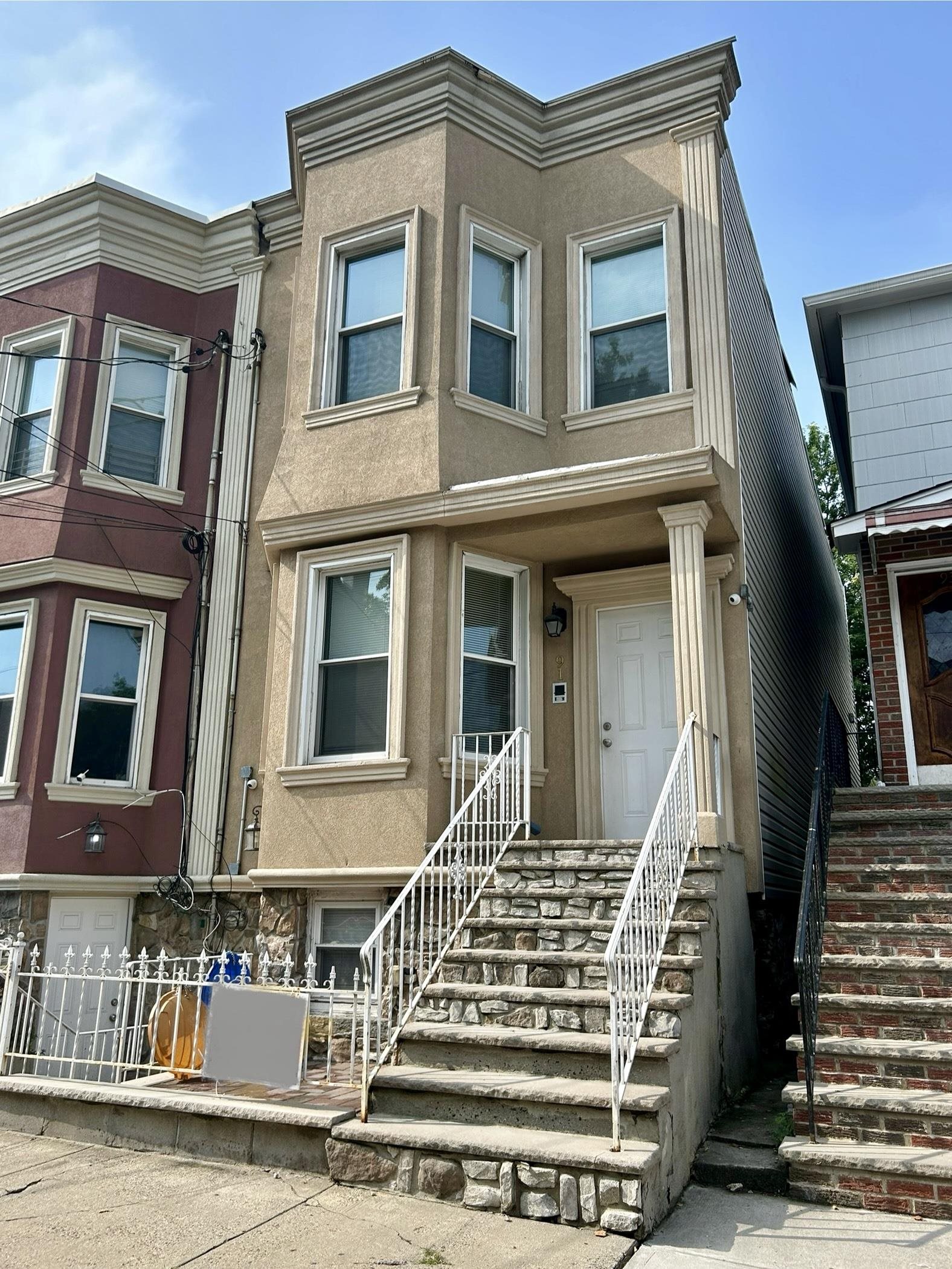 # 240002804 - For Rent in JERSEY CITY - Heights NJ