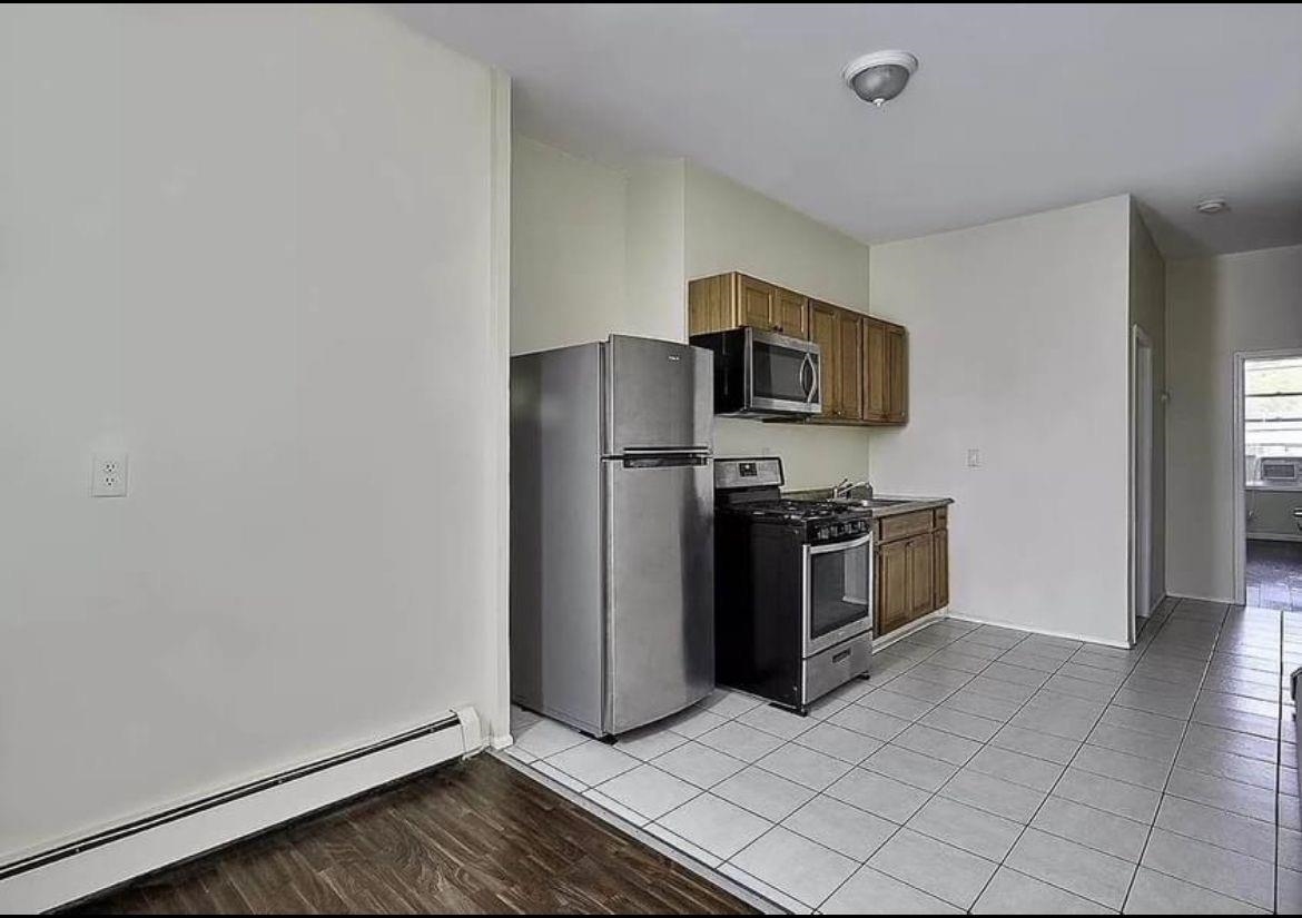 # 240003156 - For Rent in JERSEY CITY - Journal Square NJ