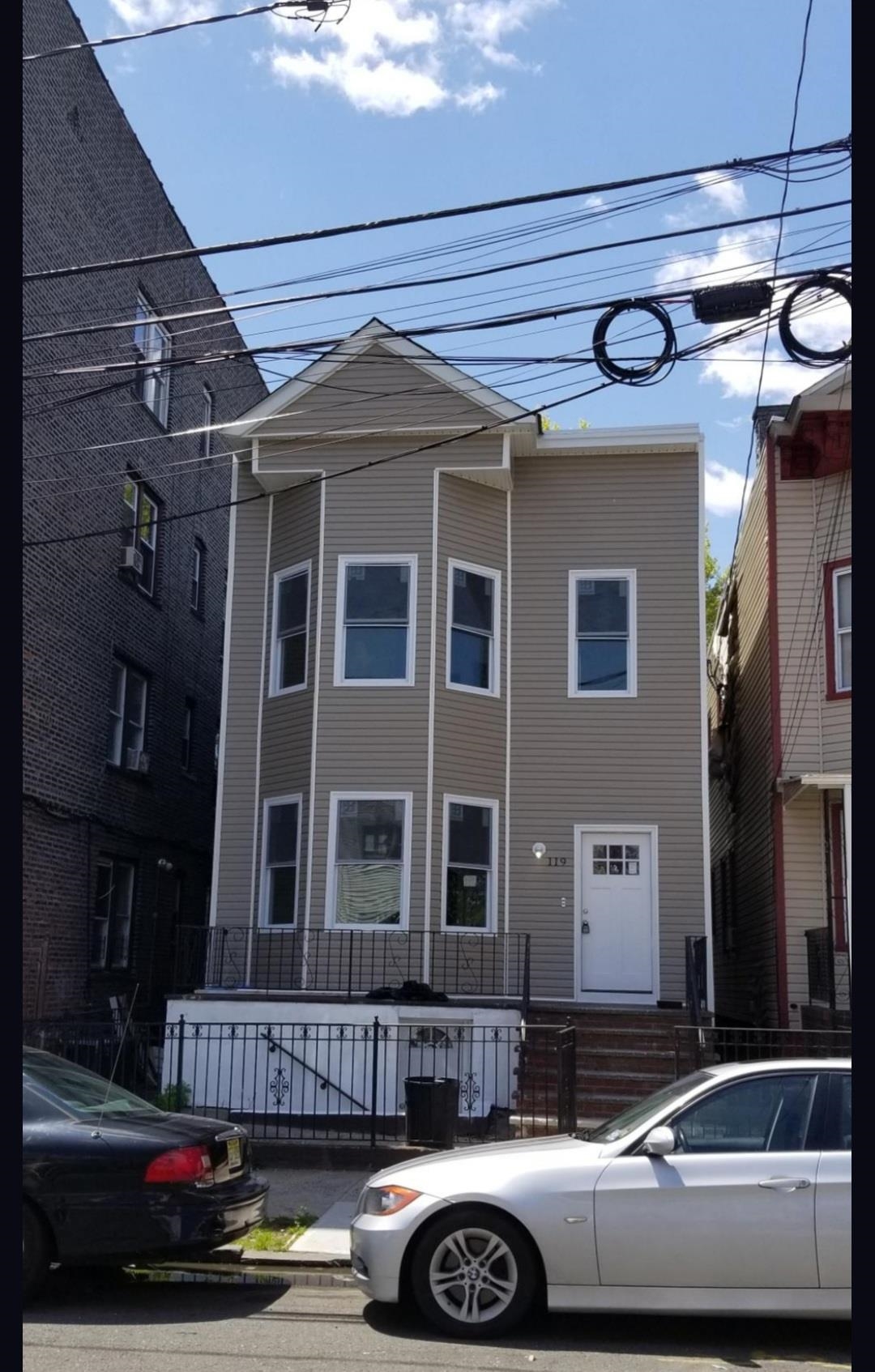 # 240004498 - For Rent in JERSEY CITY - Greenville NJ