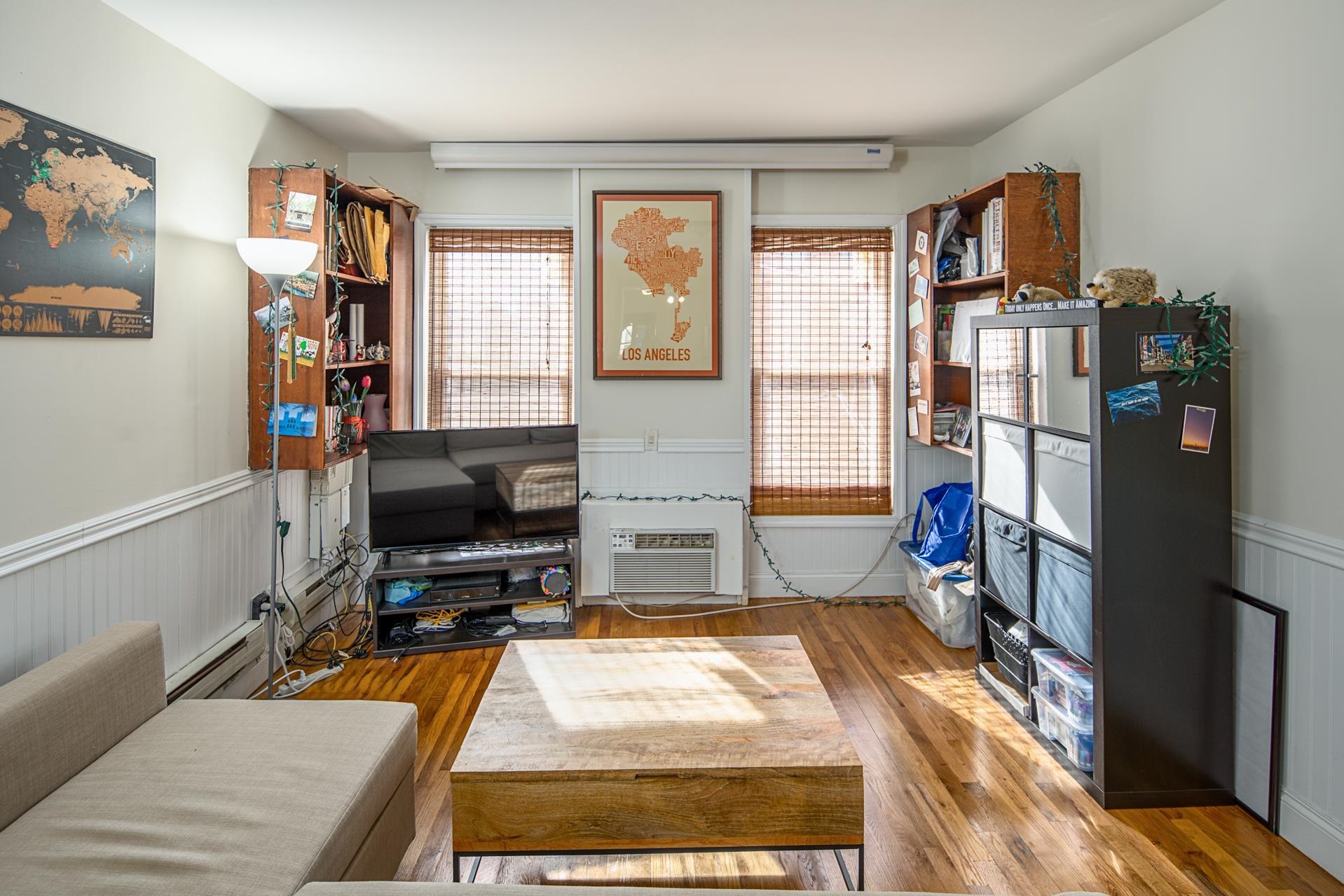 # 240006028 - For Rent in JERSEY CITY - Downtown NJ