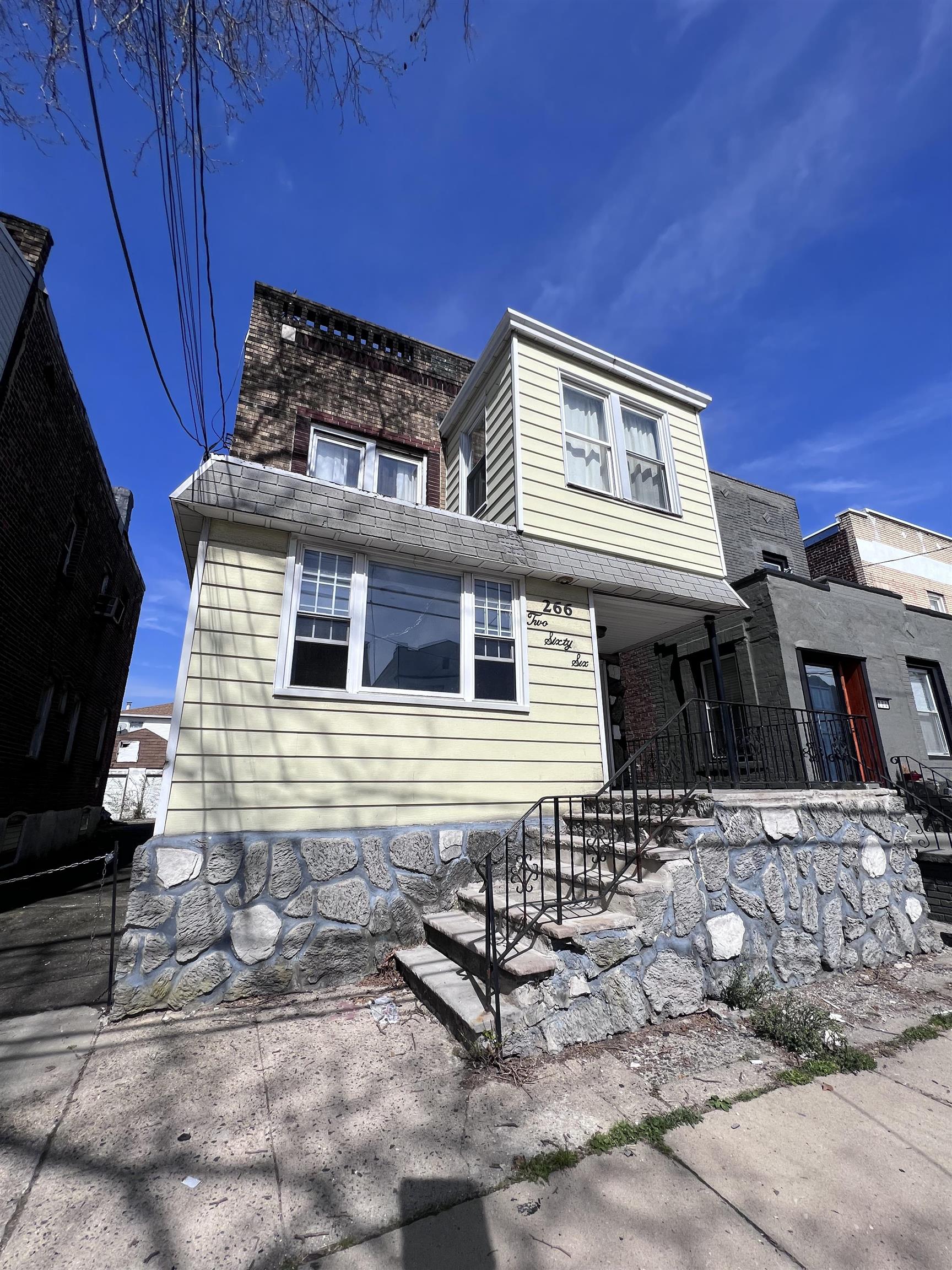 # 240006559 - For Rent in JERSEY CITY - Greenville NJ