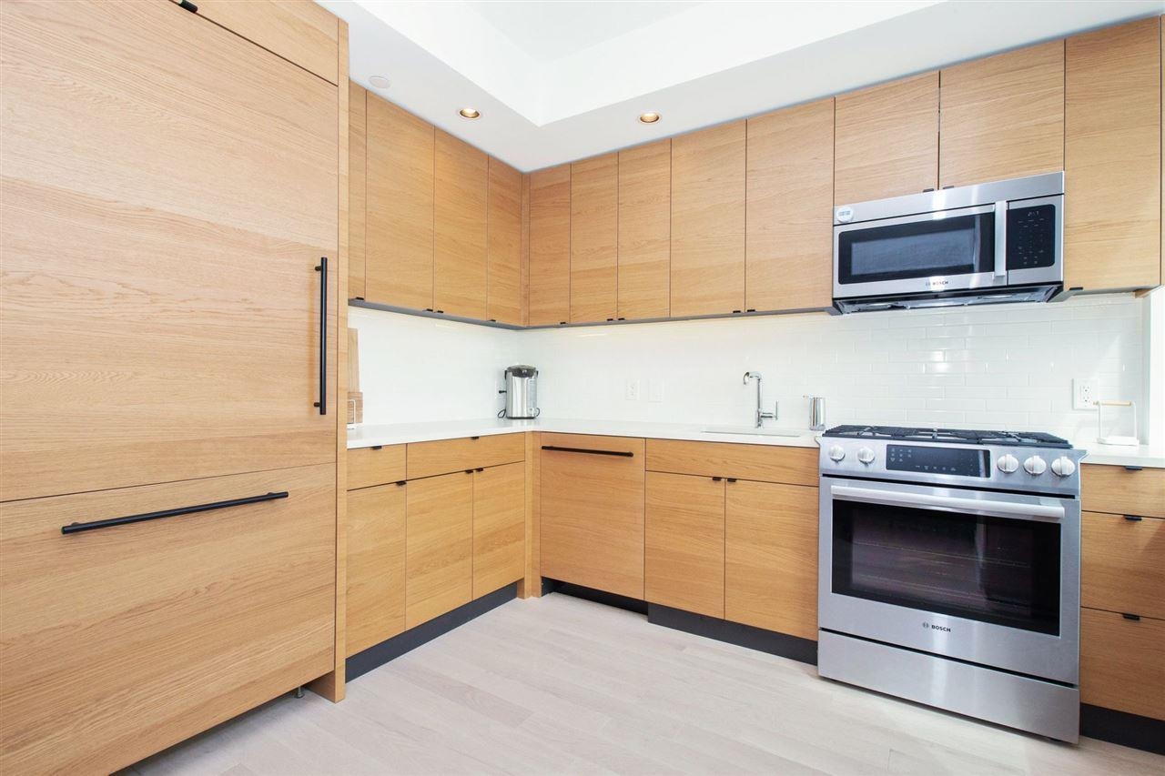 # 240006732 - For Rent in JERSEY CITY - Downtown NJ