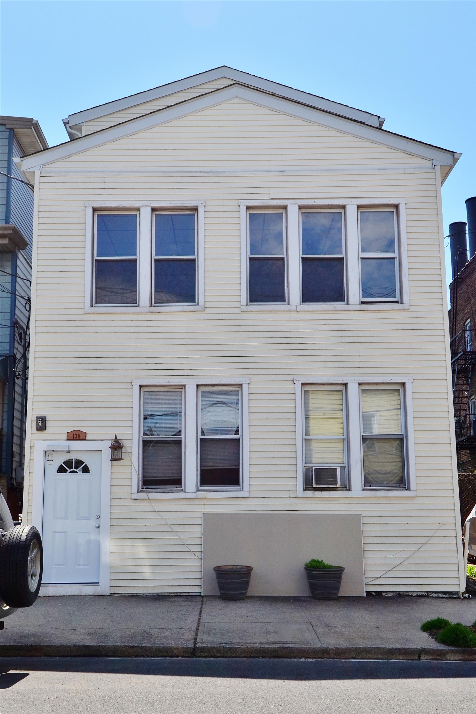 # 240006867 - For Rent in Bayonne NJ
