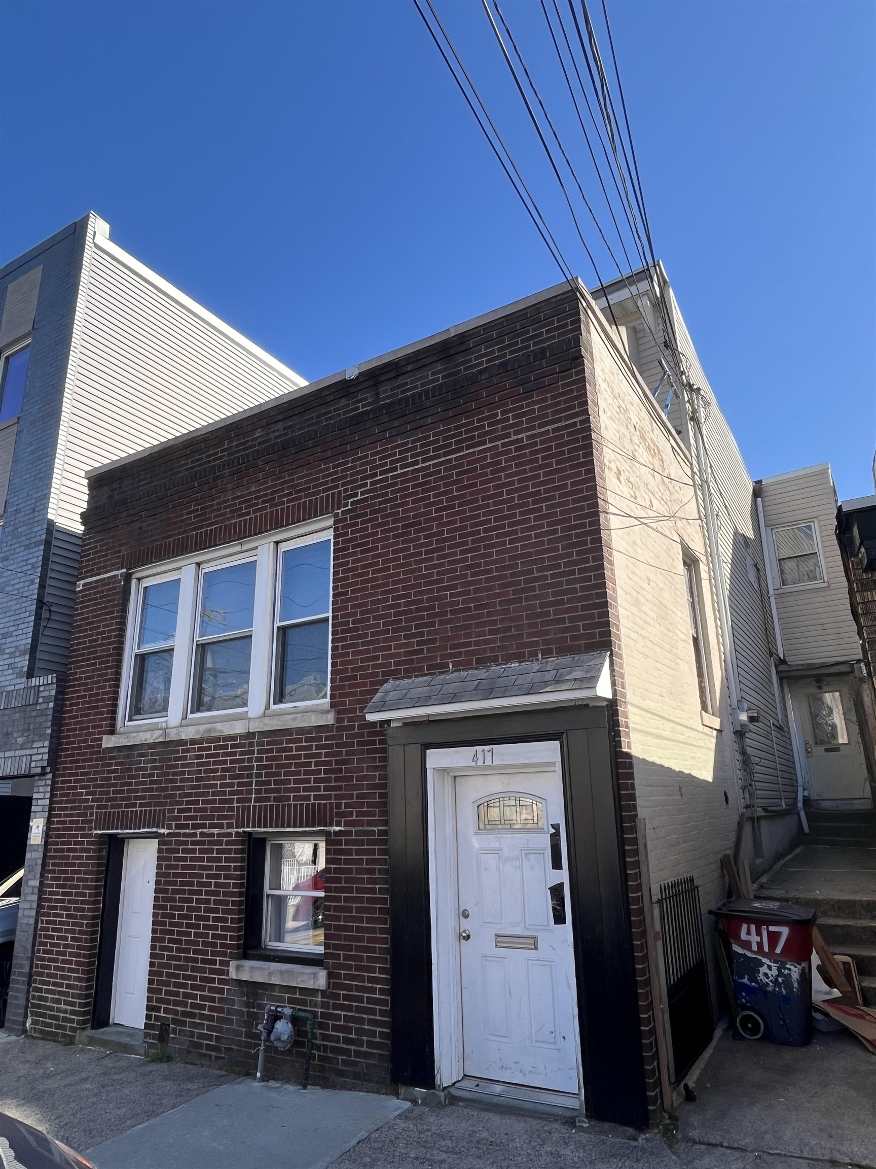 # 240007751 - For Rent in Union City NJ