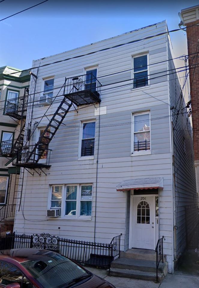 # 240008010 - For Rent in JERSEY CITY - Heights NJ