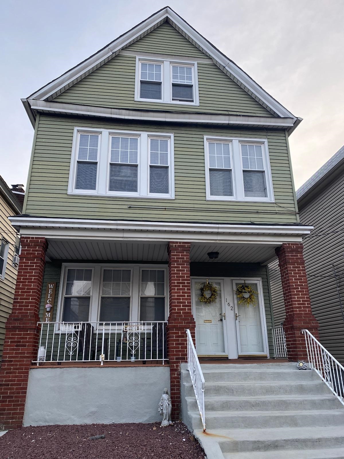 # 240008128 - For Rent in Bayonne NJ