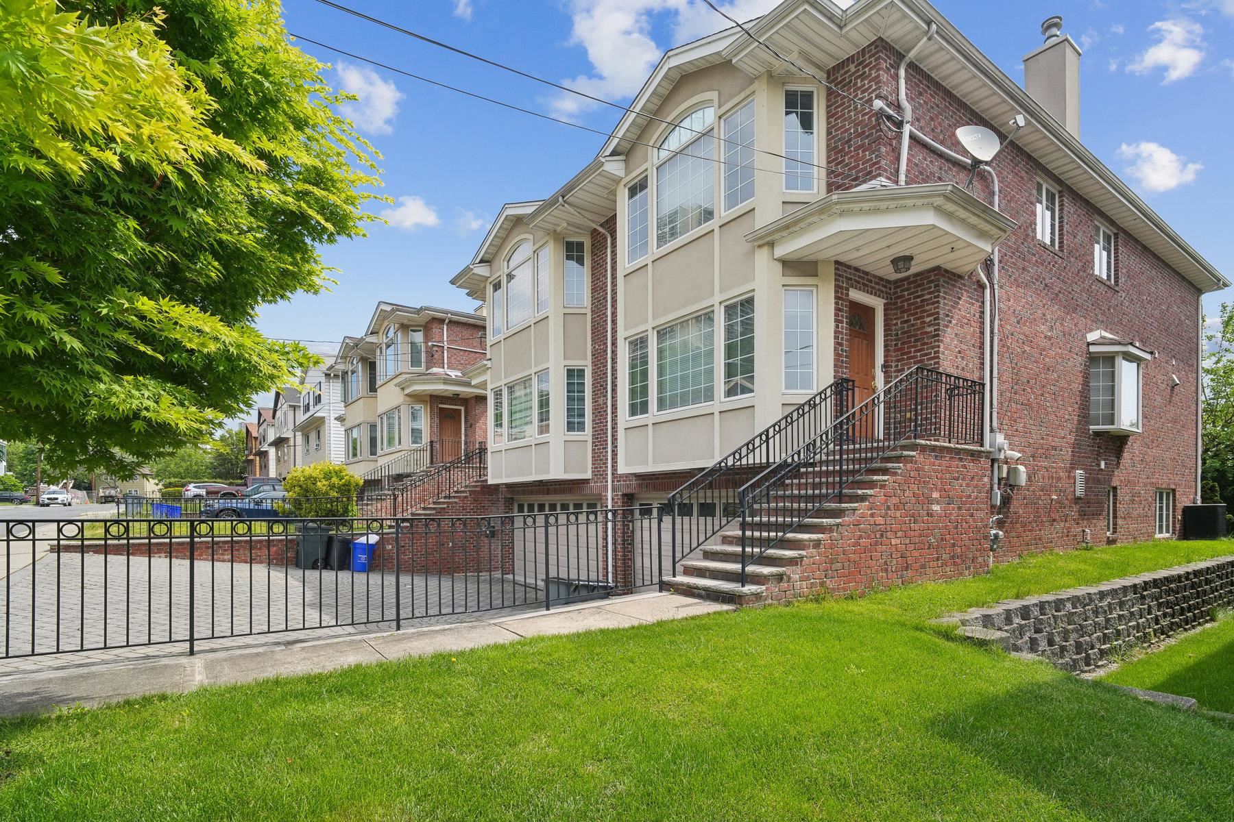 # 240009348 - For Rent in Edgewater NJ