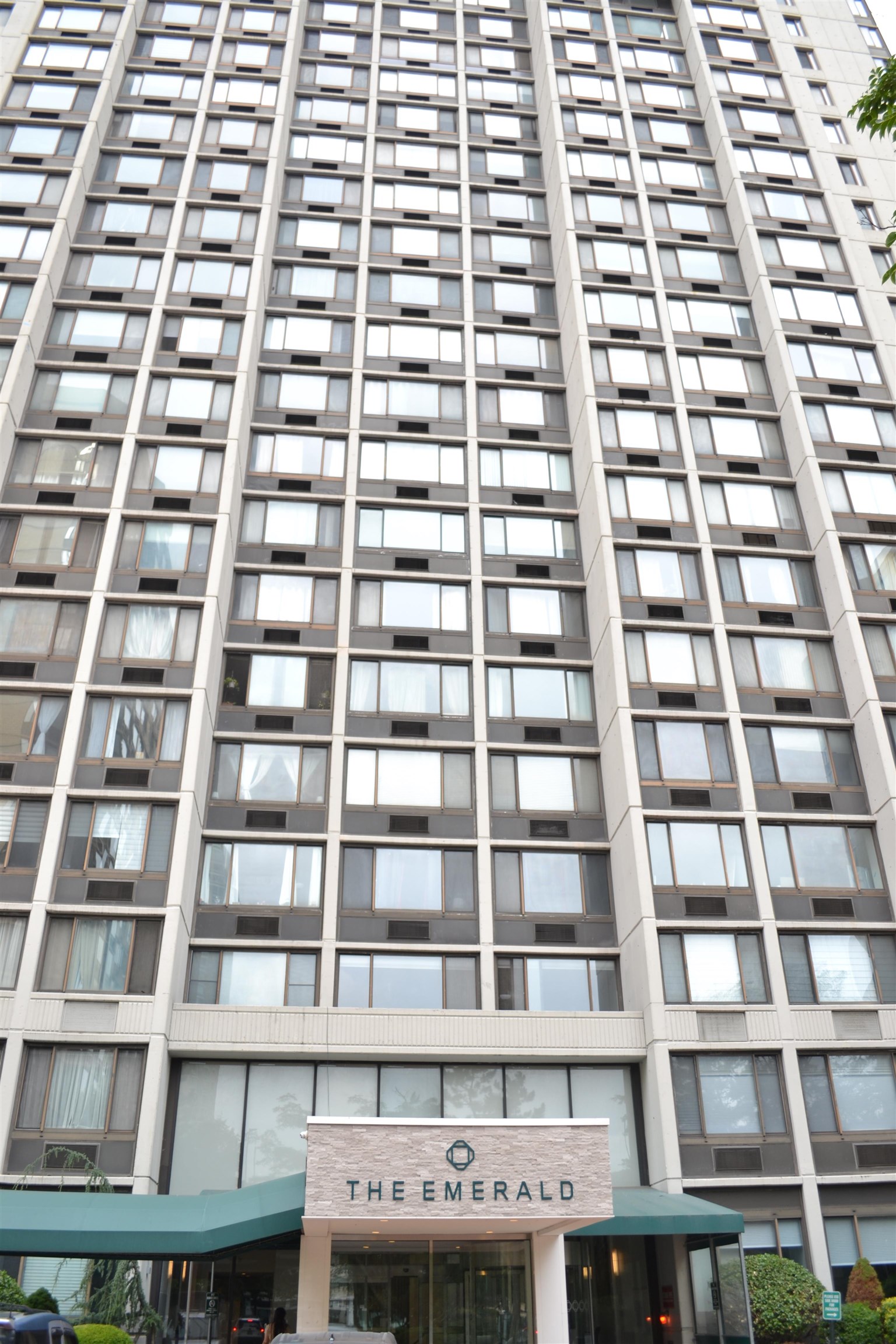 # 240013880 - For Rent in JERSEY CITY - Downtown NJ