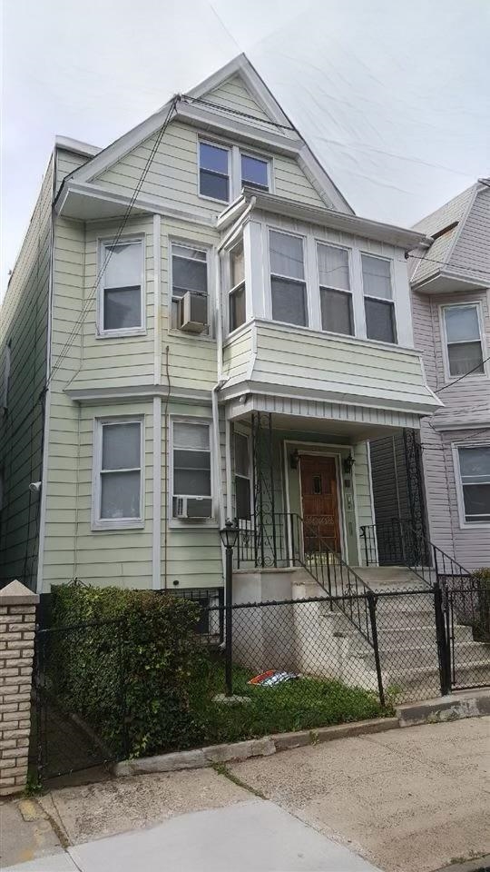 # 240014577 - For Rent in JERSEY CITY - Greenville NJ