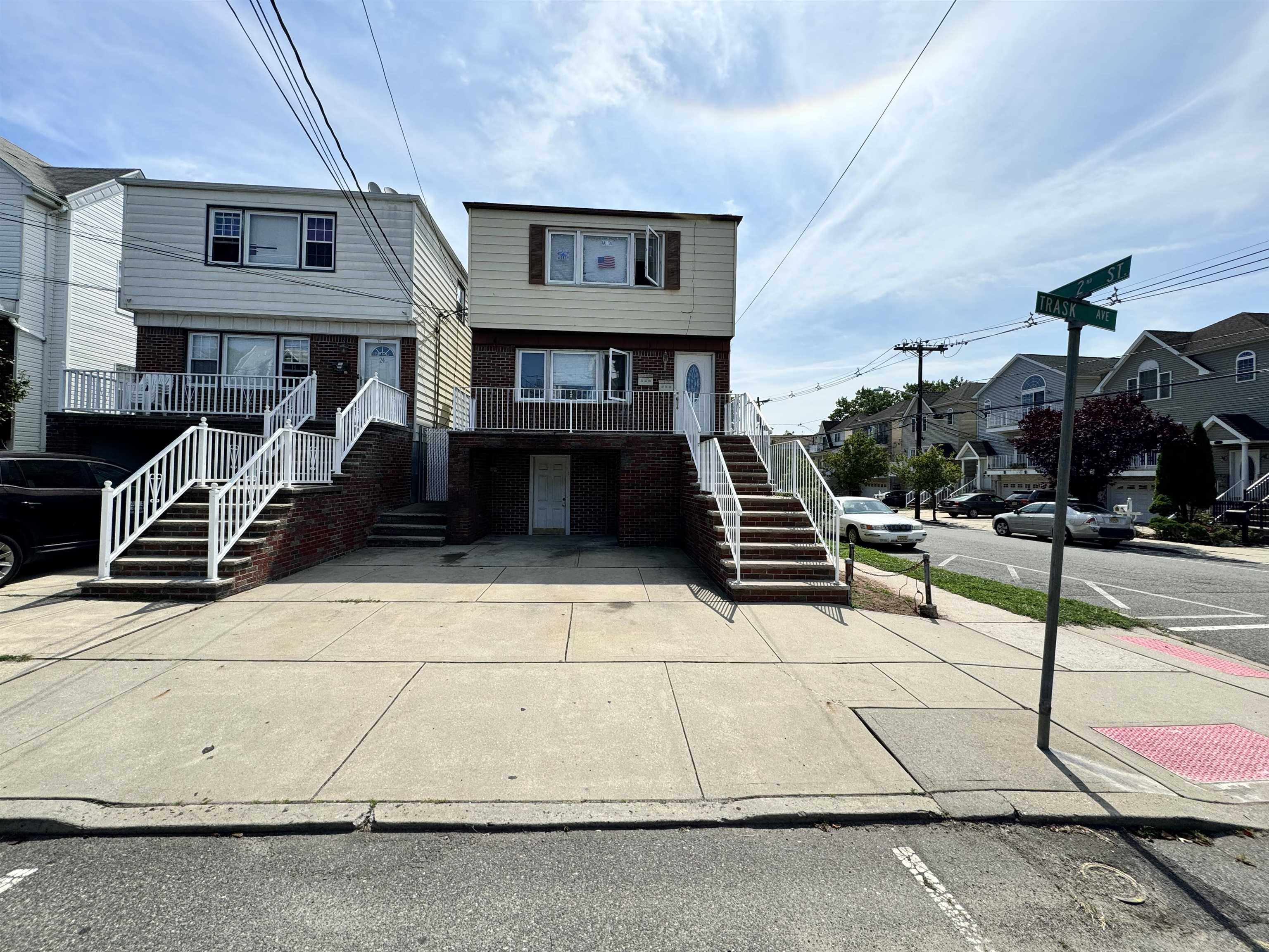 # 240014645 - For Rent in Bayonne NJ