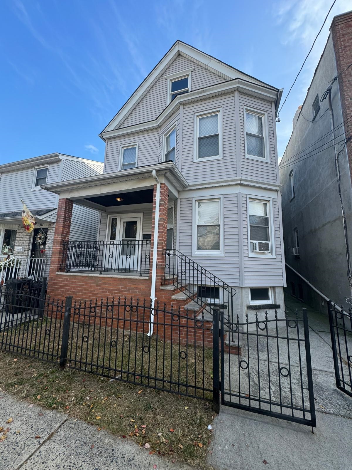 # 240015124 - For Rent in Kearny NJ