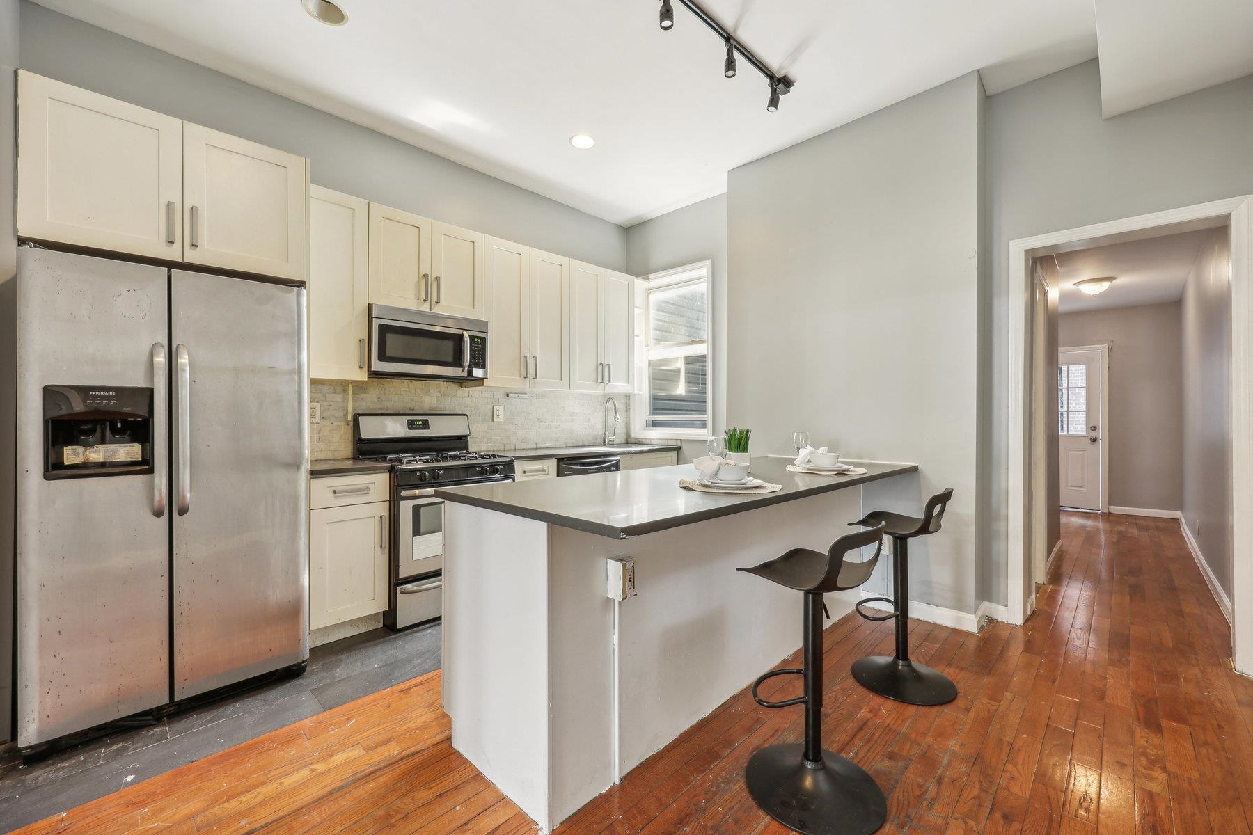 # 240016206 - For Rent in JERSEY CITY - Journal Square NJ