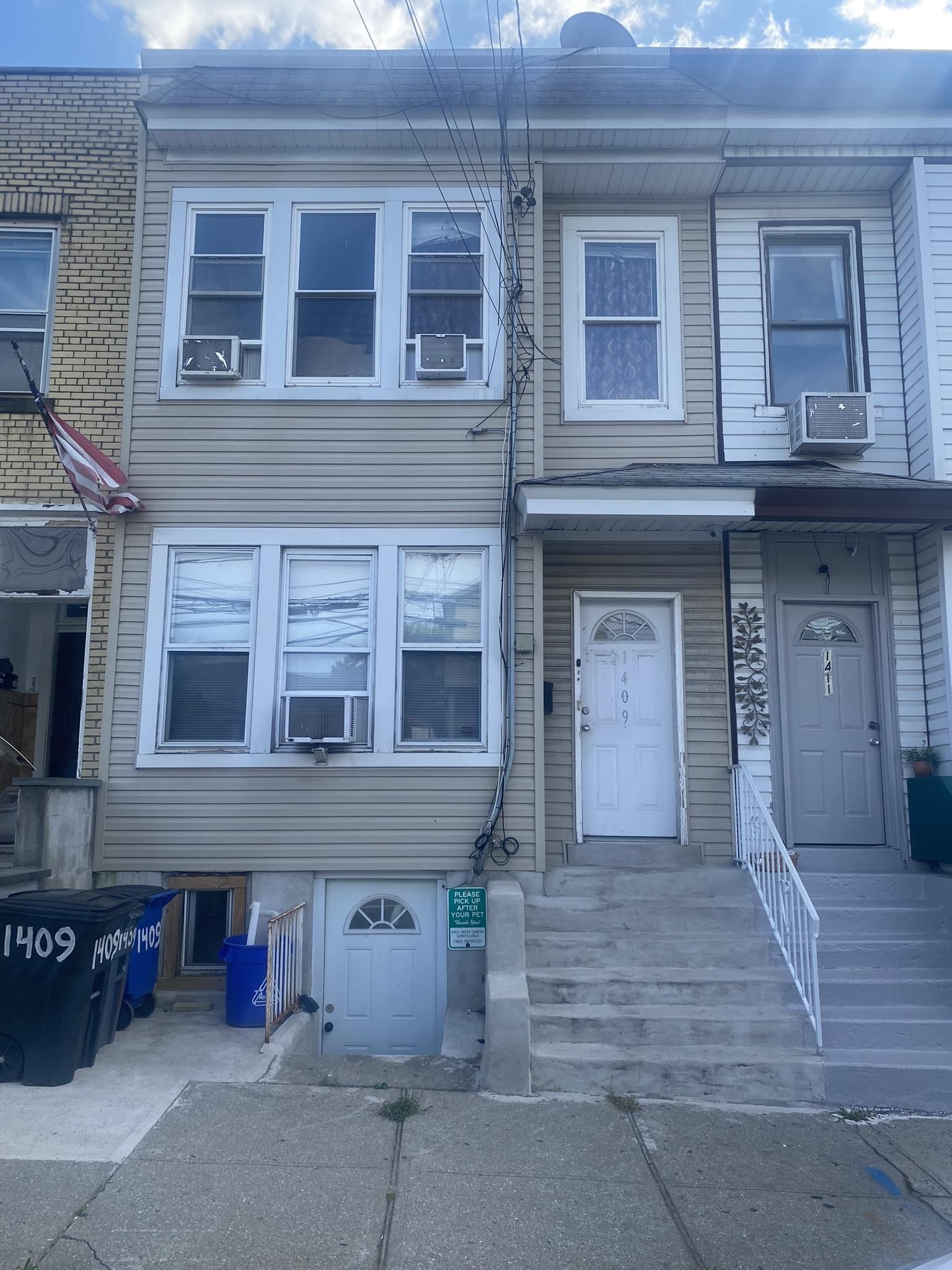 # 240016760 - For Rent in North Bergen NJ