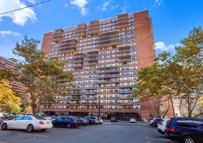 # 240016861 - For Rent in JERSEY CITY - Downtown NJ