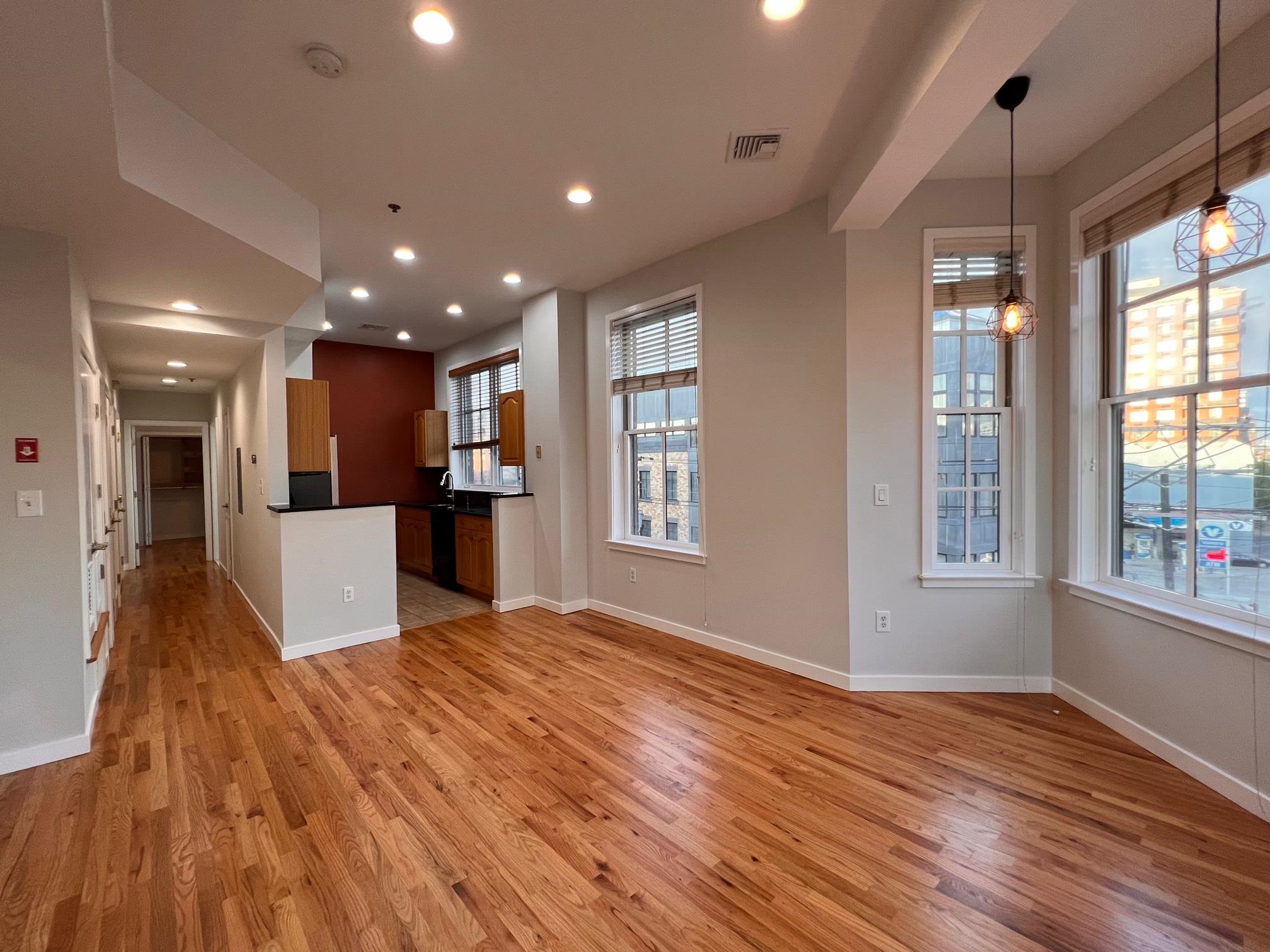 # 240017081 - For Rent in Hoboken NJ