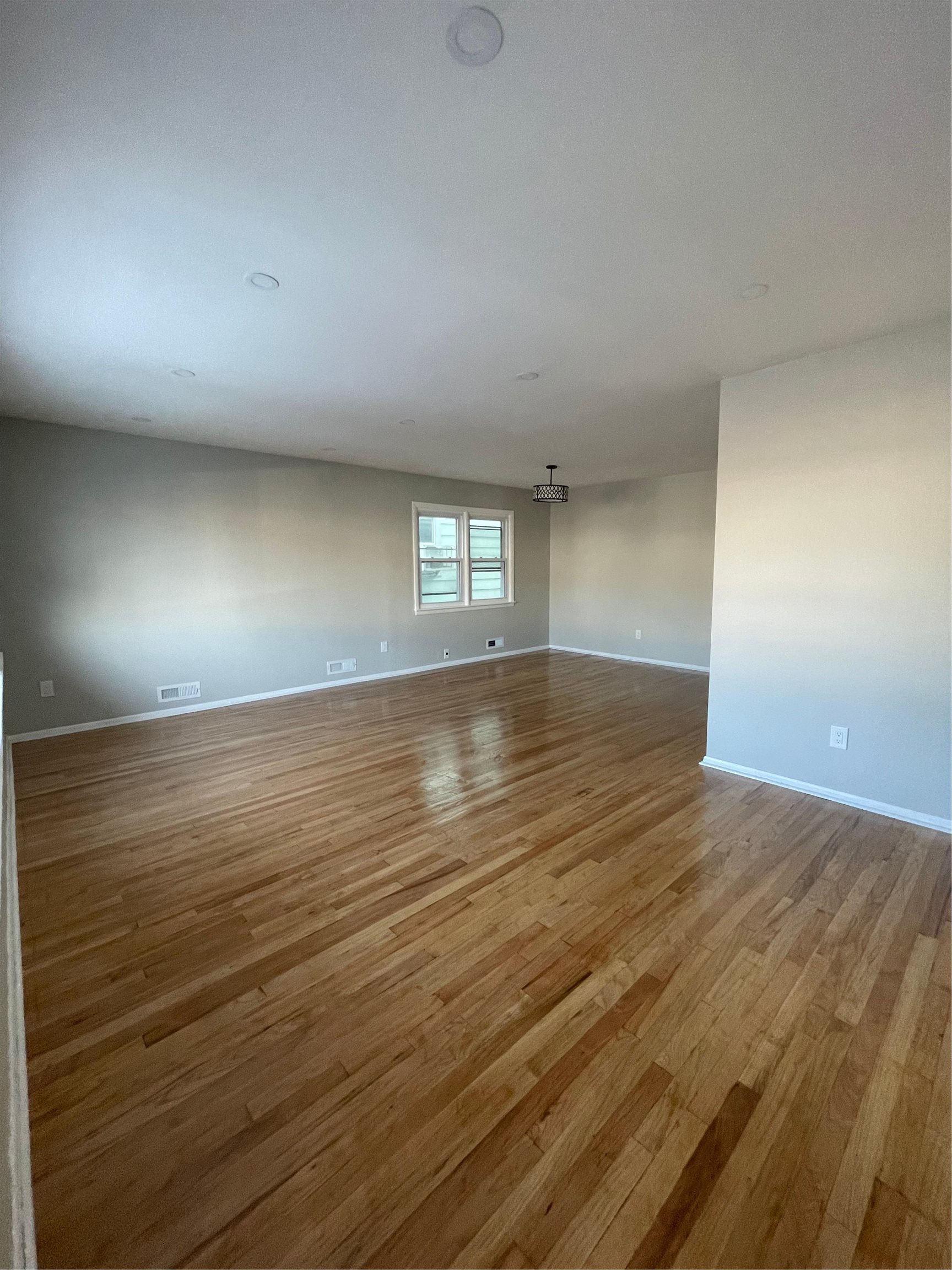 # 240017377 - For Rent in Bayonne NJ