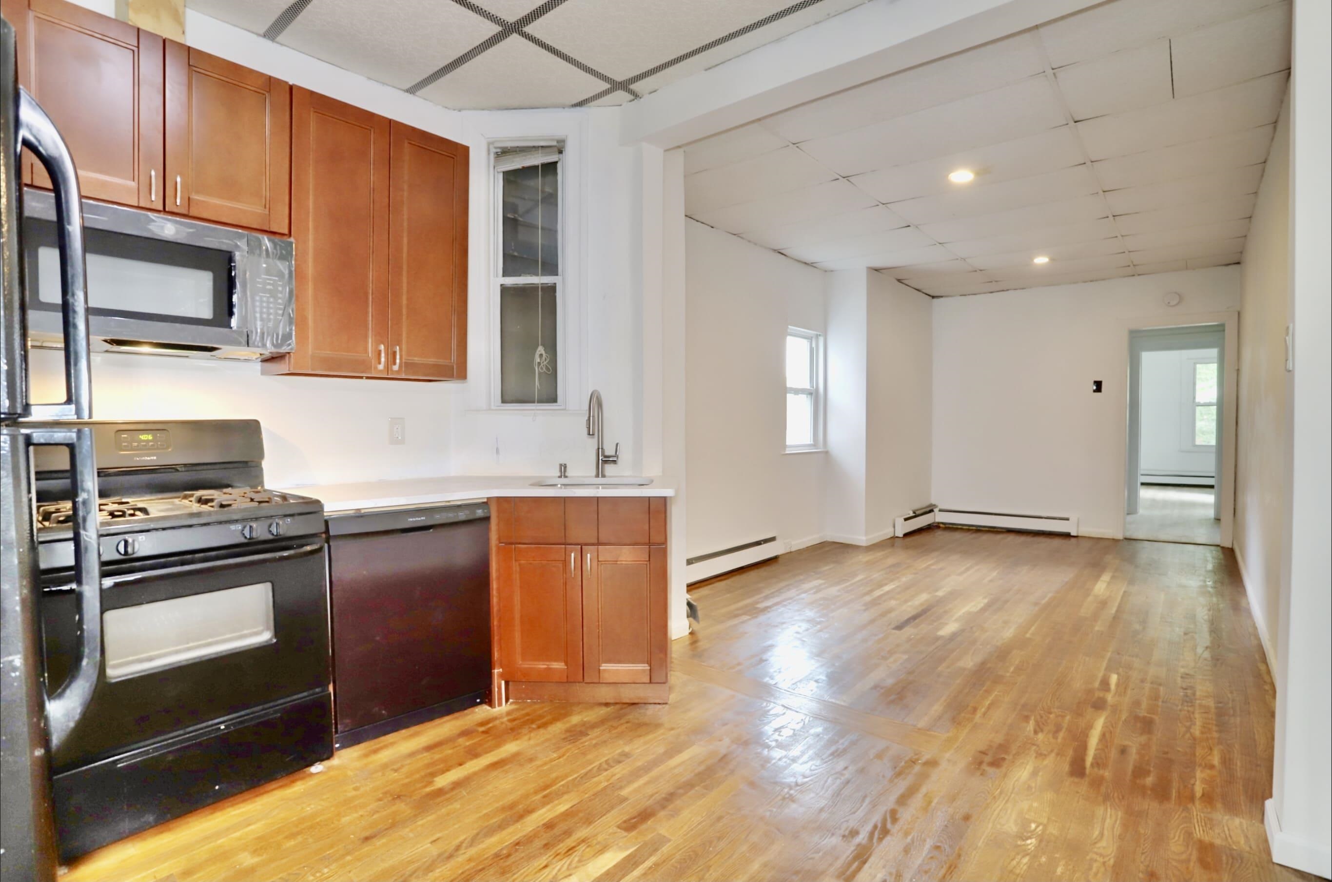 # 240017726 - For Rent in JERSEY CITY - Journal Square NJ