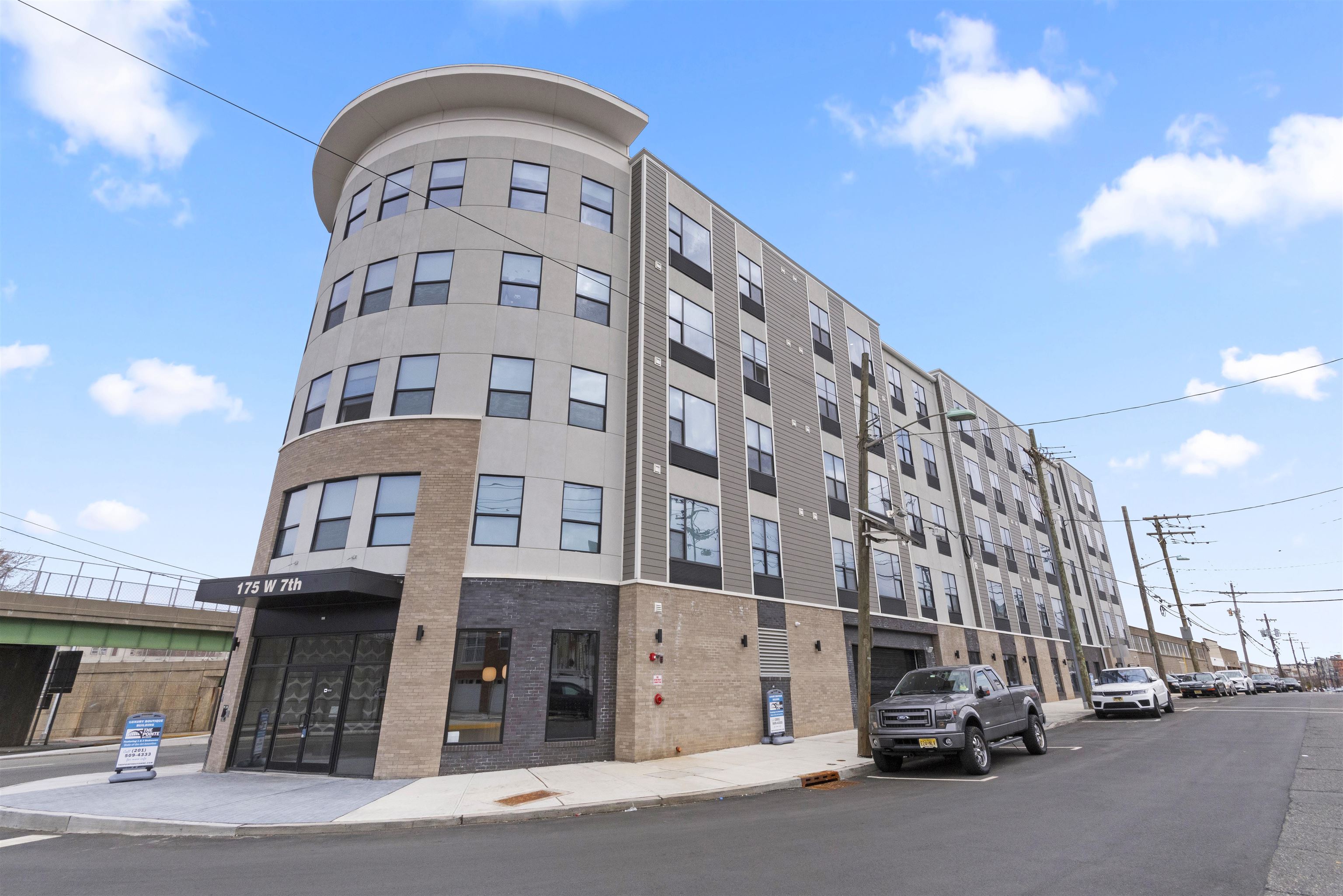 # 240018081 - For Rent in Bayonne NJ