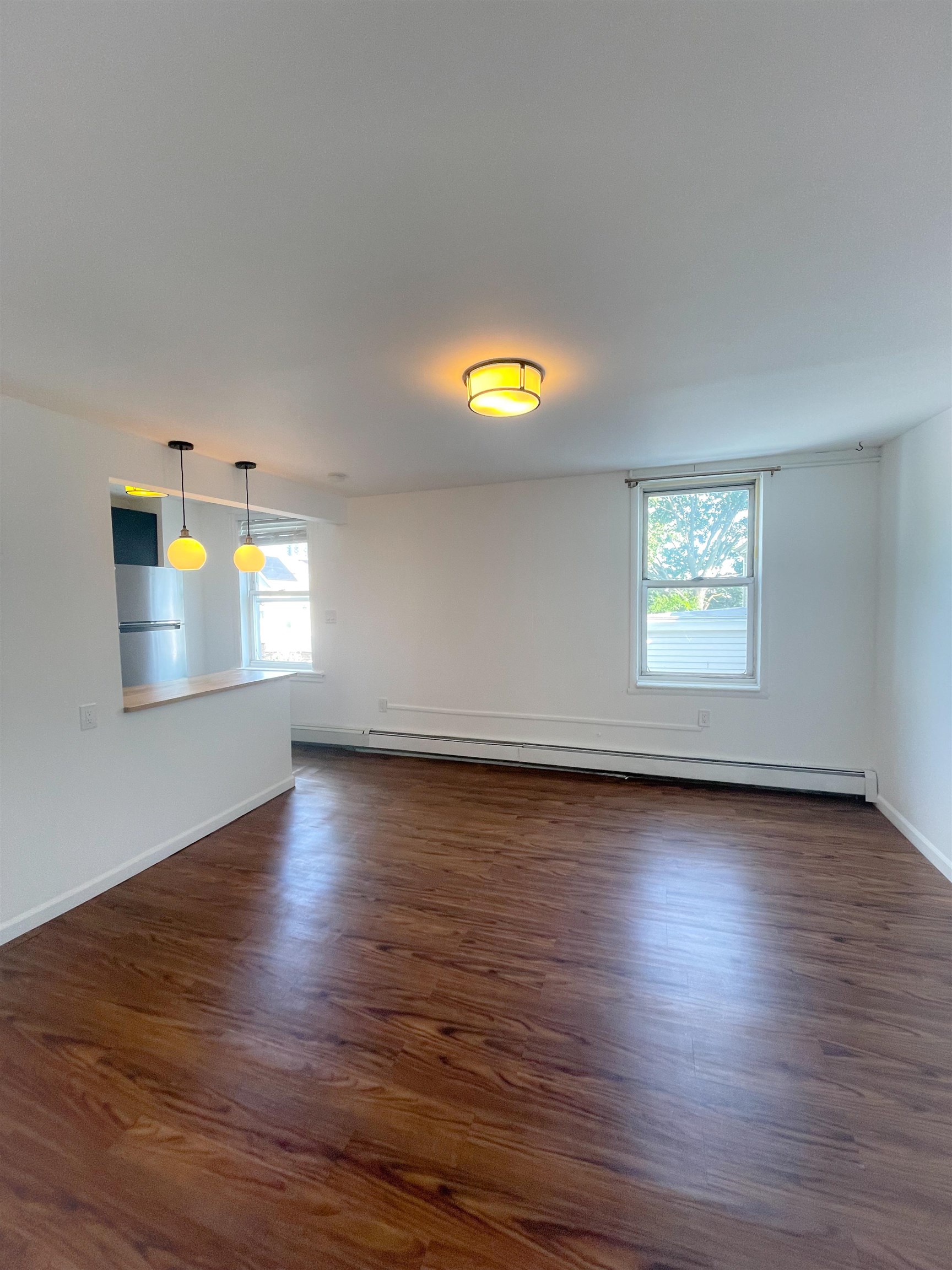 # 240018203 - For Rent in JERSEY CITY - Heights NJ