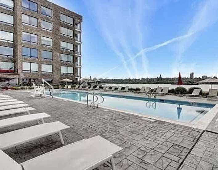 # 240018232 - For Rent in Edgewater NJ