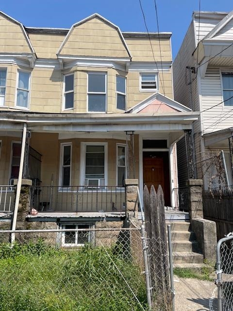 # 240018234 - For Rent in JERSEY CITY - Greenville NJ