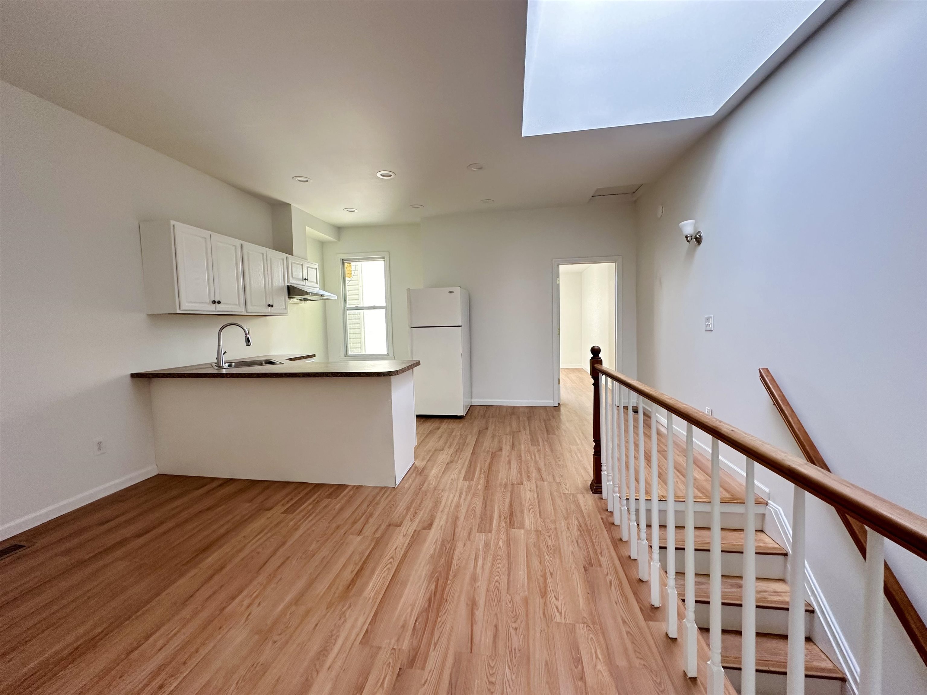 # 240018724 - For Rent in JERSEY CITY - Journal Square NJ