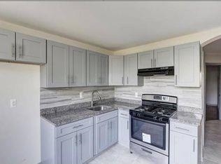 # 240018796 - For Rent in JERSEY CITY - Bergen-Lafayett NJ