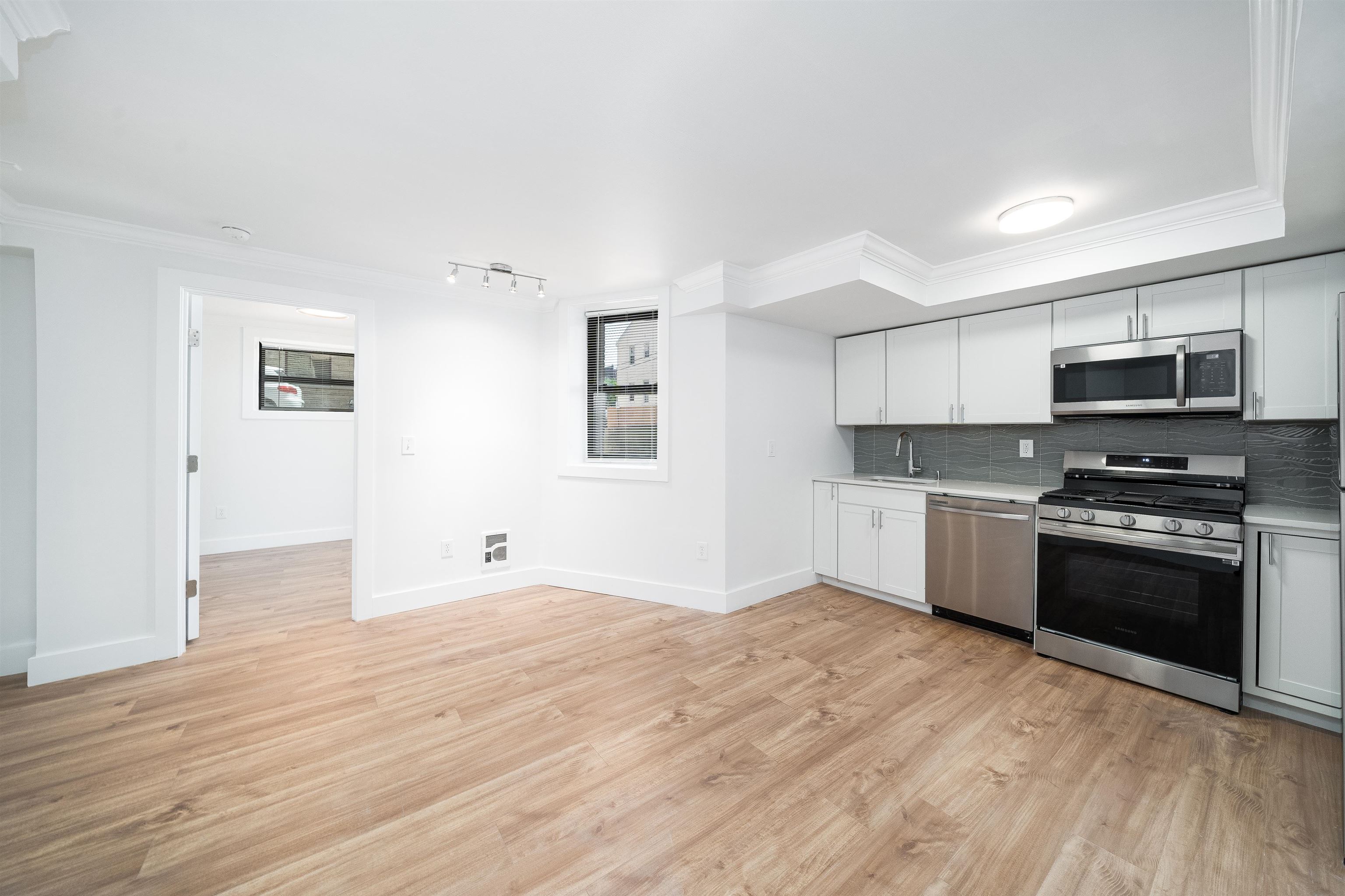 # 240018814 - For Rent in JERSEY CITY - Journal Square NJ