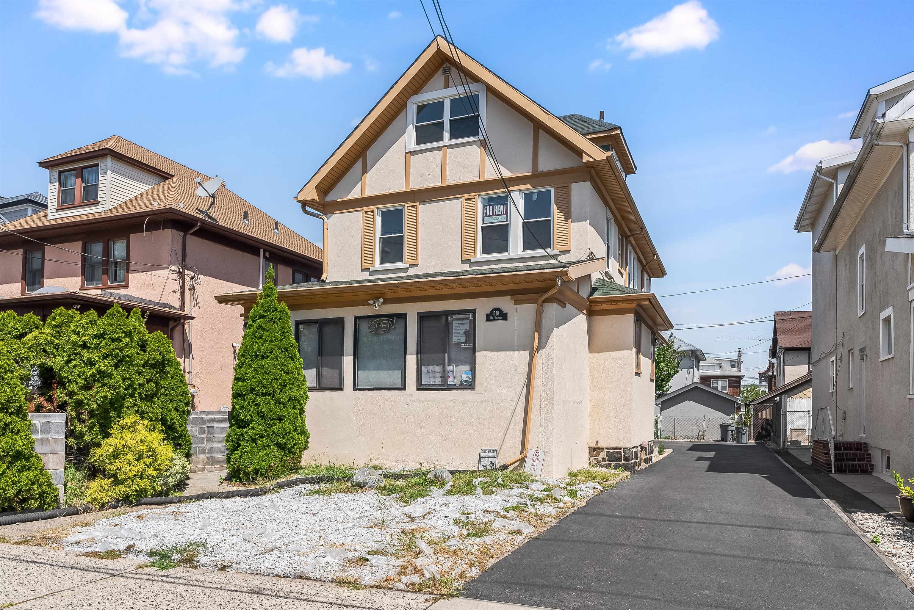 # 240018830 - For Rent in North Bergen NJ