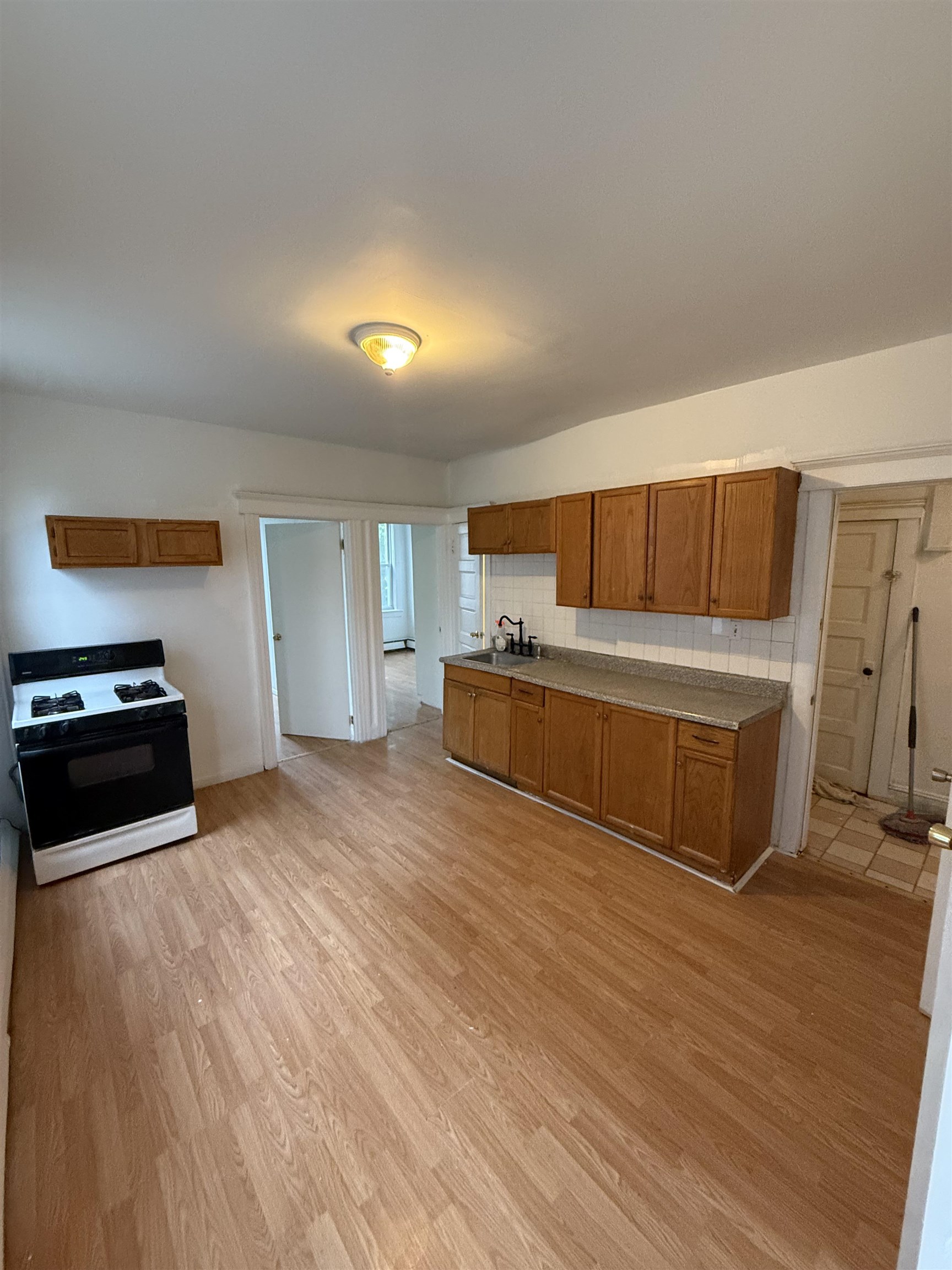 # 240019019 - For Rent in Bayonne NJ