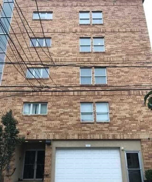 # 240019033 - For Rent in Union City NJ