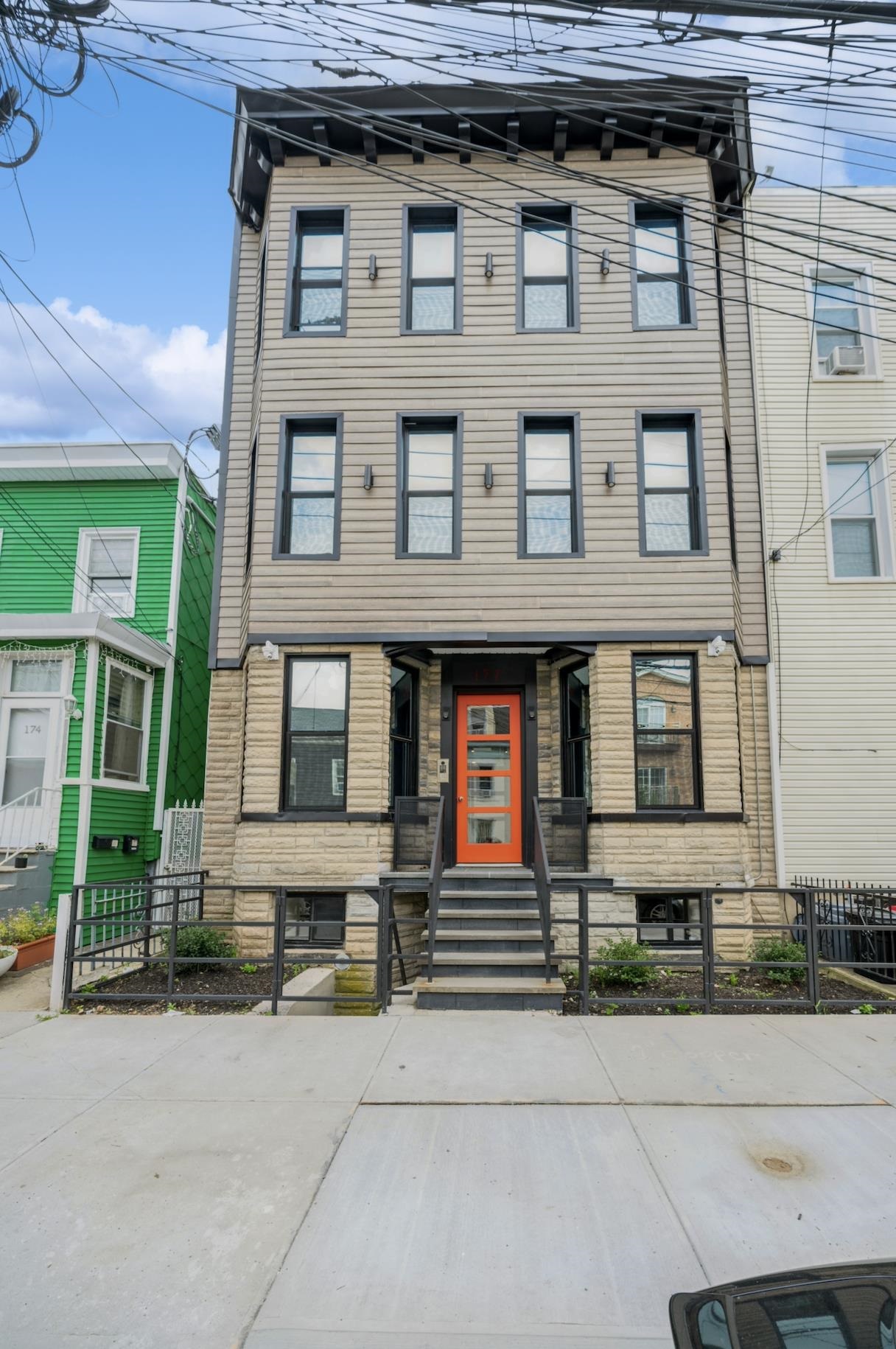 # 240019145 - For Rent in JERSEY CITY - Heights NJ