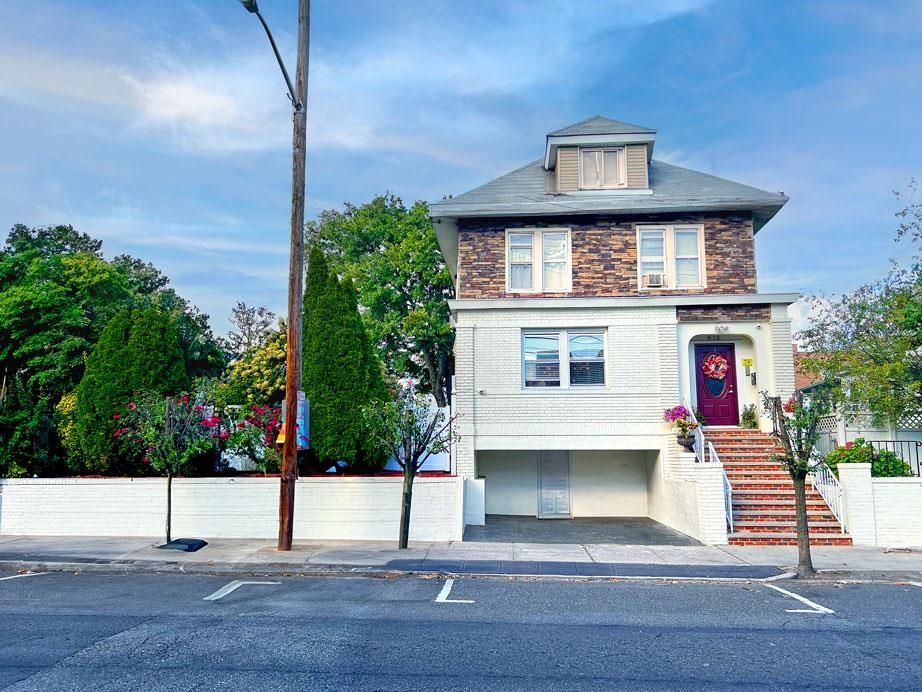 # 240019194 - For Rent in North Bergen NJ