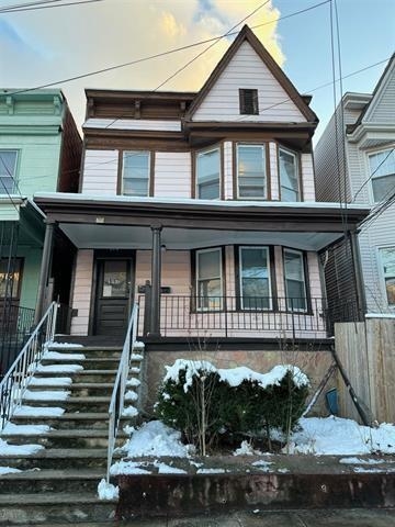 # 240019207 - For Rent in JERSEY CITY - West Bergen NJ