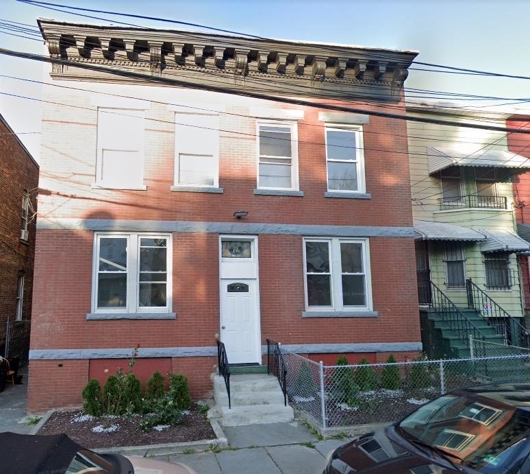 # 240019267 - For Rent in JERSEY CITY - West Bergen NJ