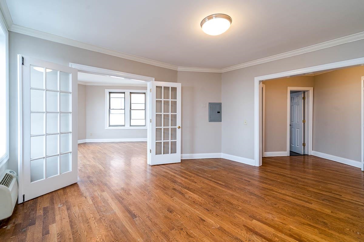 # 240019306 - For Rent in JERSEY CITY - Journal Square NJ