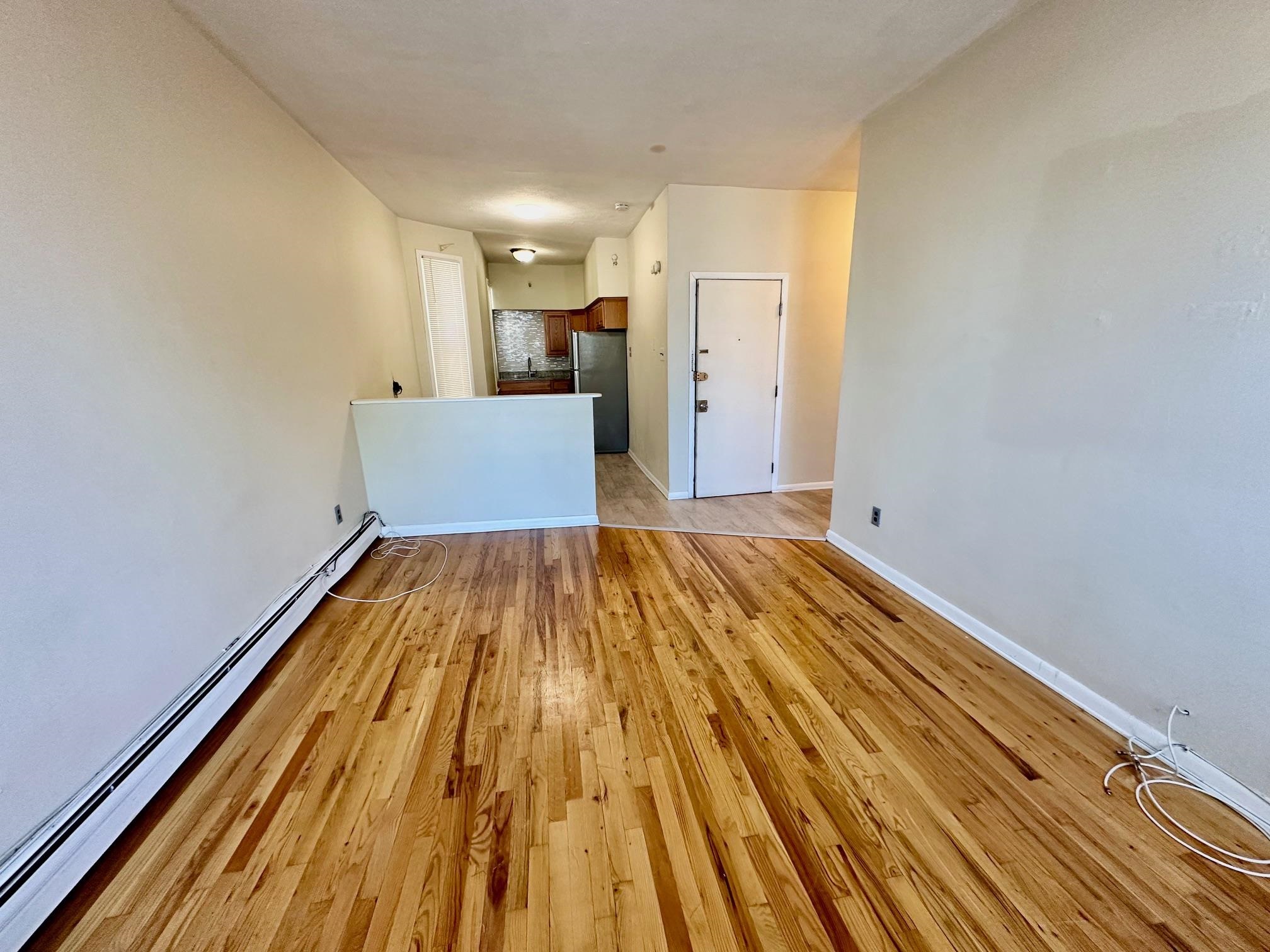 # 240019326 - For Rent in Bayonne NJ