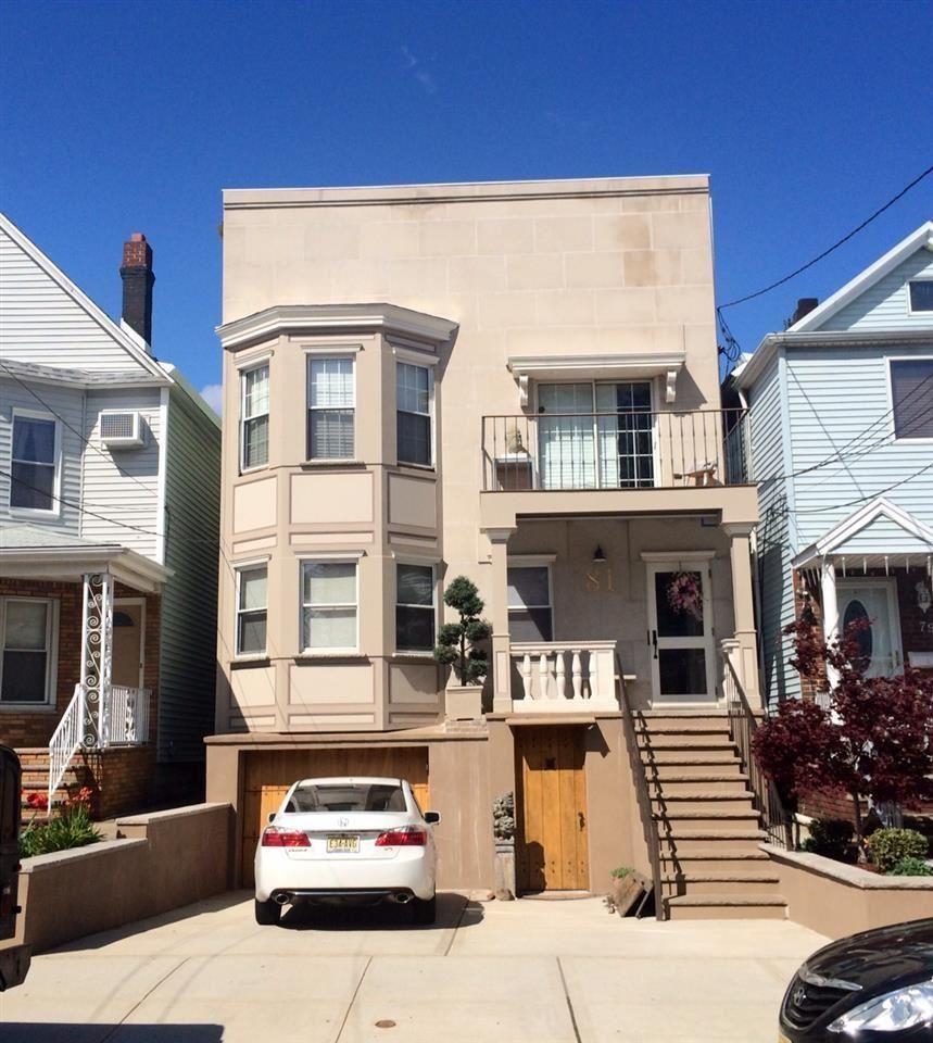 # 240019328 - For Rent in Bayonne NJ