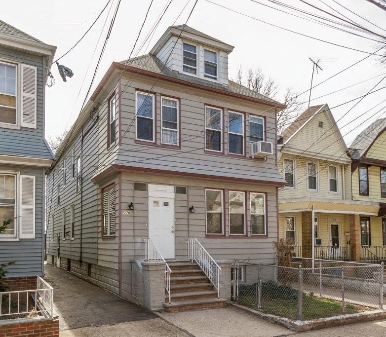 # 240019386 - For Rent in JERSEY CITY - Journal Square NJ