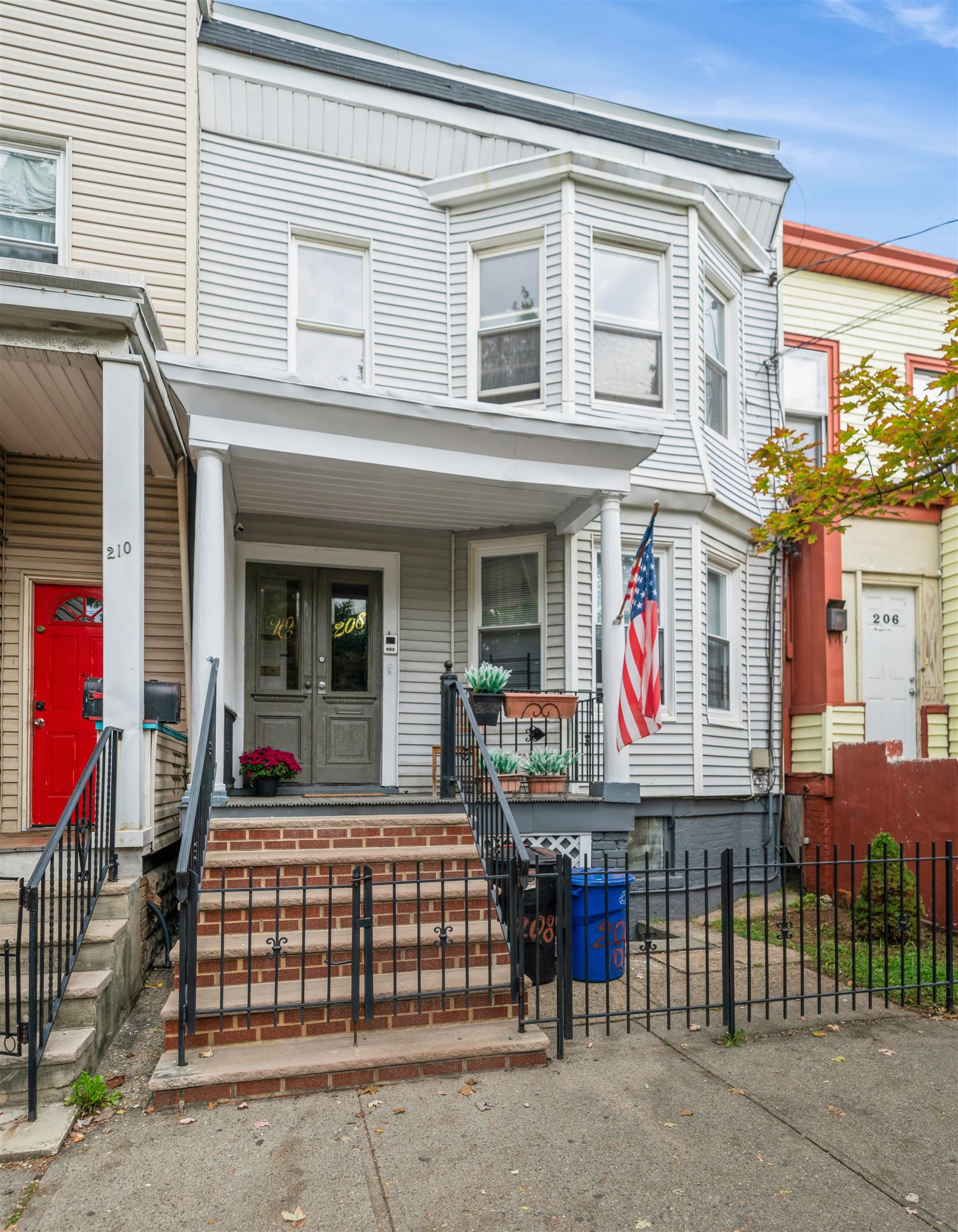 # 240019420 - For Rent in JERSEY CITY - Journal Square NJ