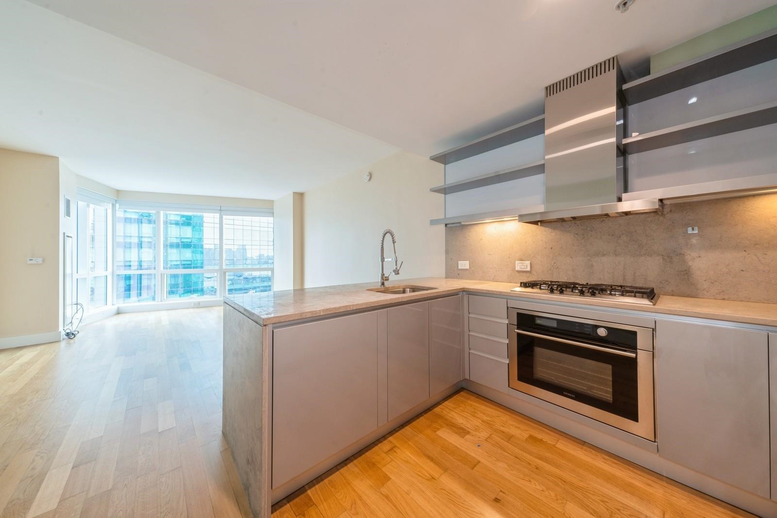 # 240019564 - For Rent in JERSEY CITY - Downtown NJ