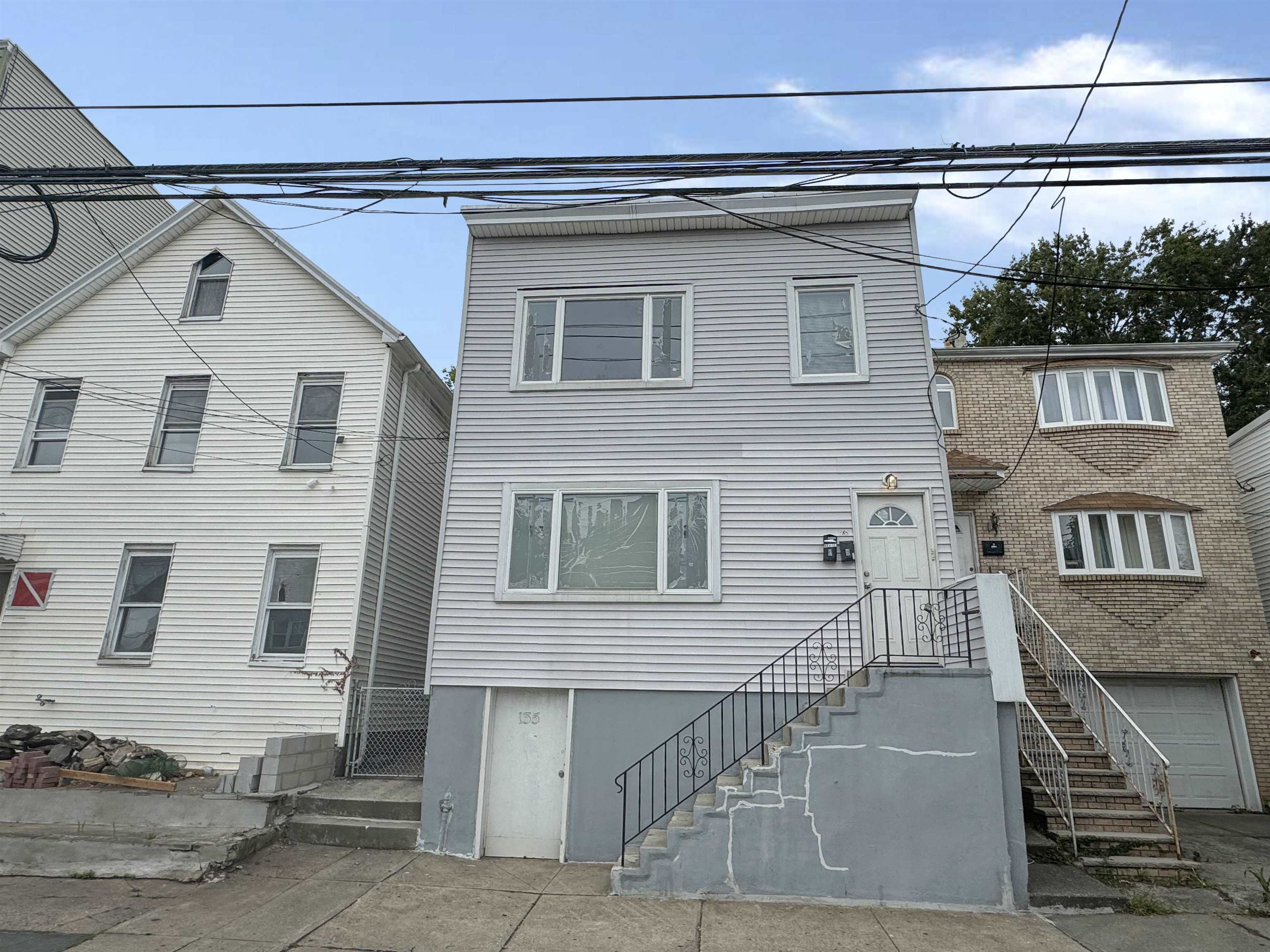 # 240019918 - For Rent in Bayonne NJ