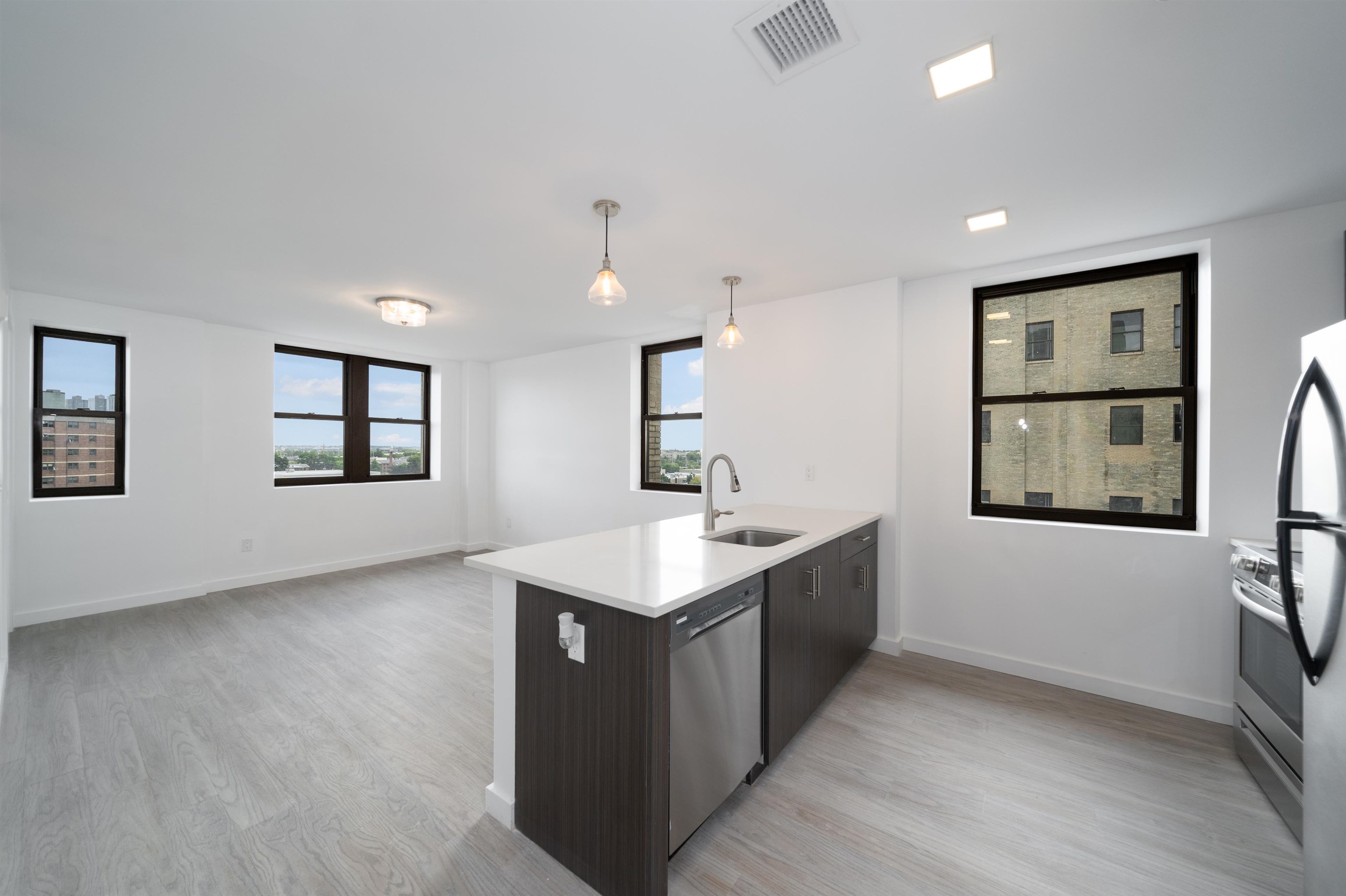 # 240020035 - For Rent in JERSEY CITY - Journal Square NJ