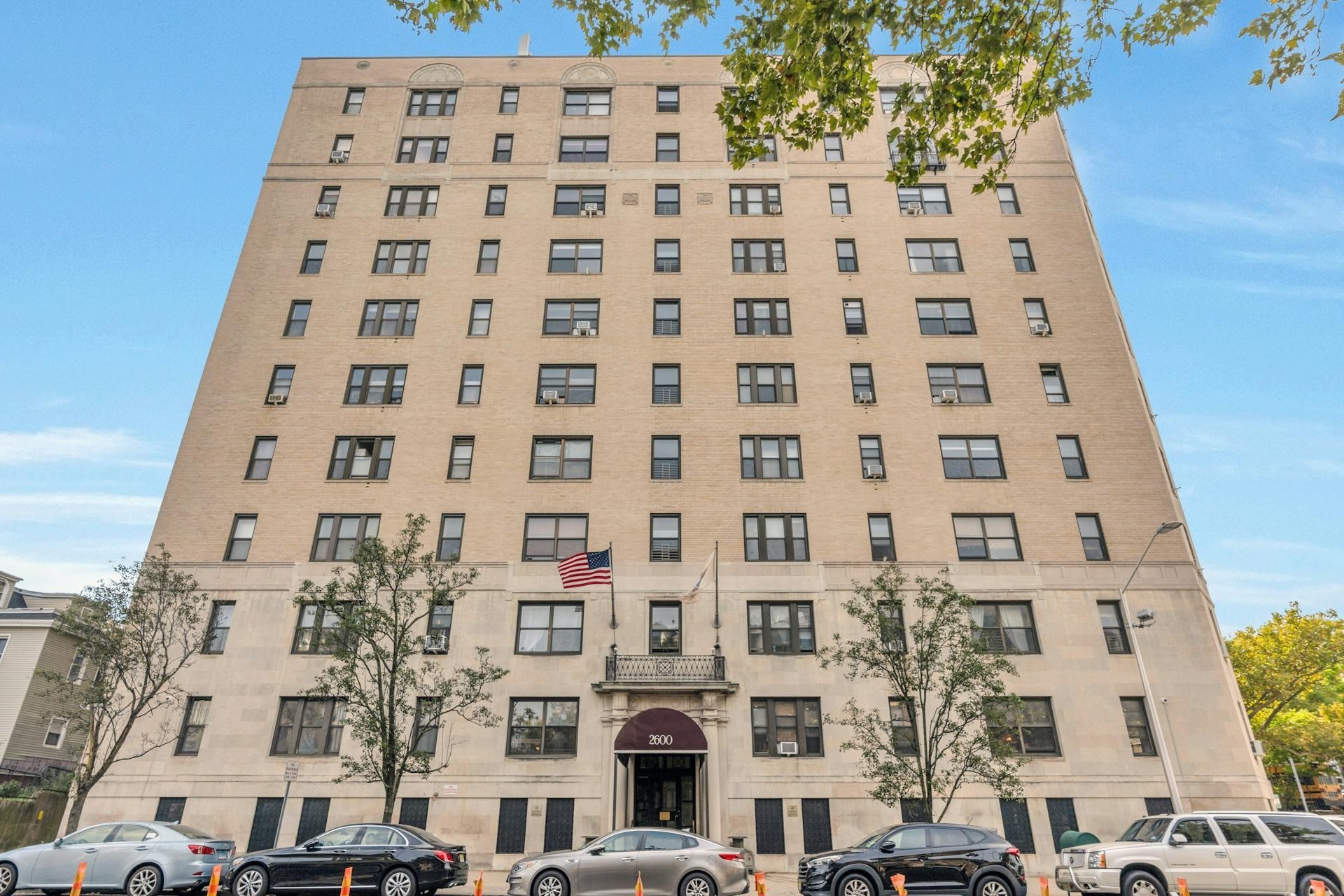 # 240020112 - For Rent in JERSEY CITY - Journal Square NJ