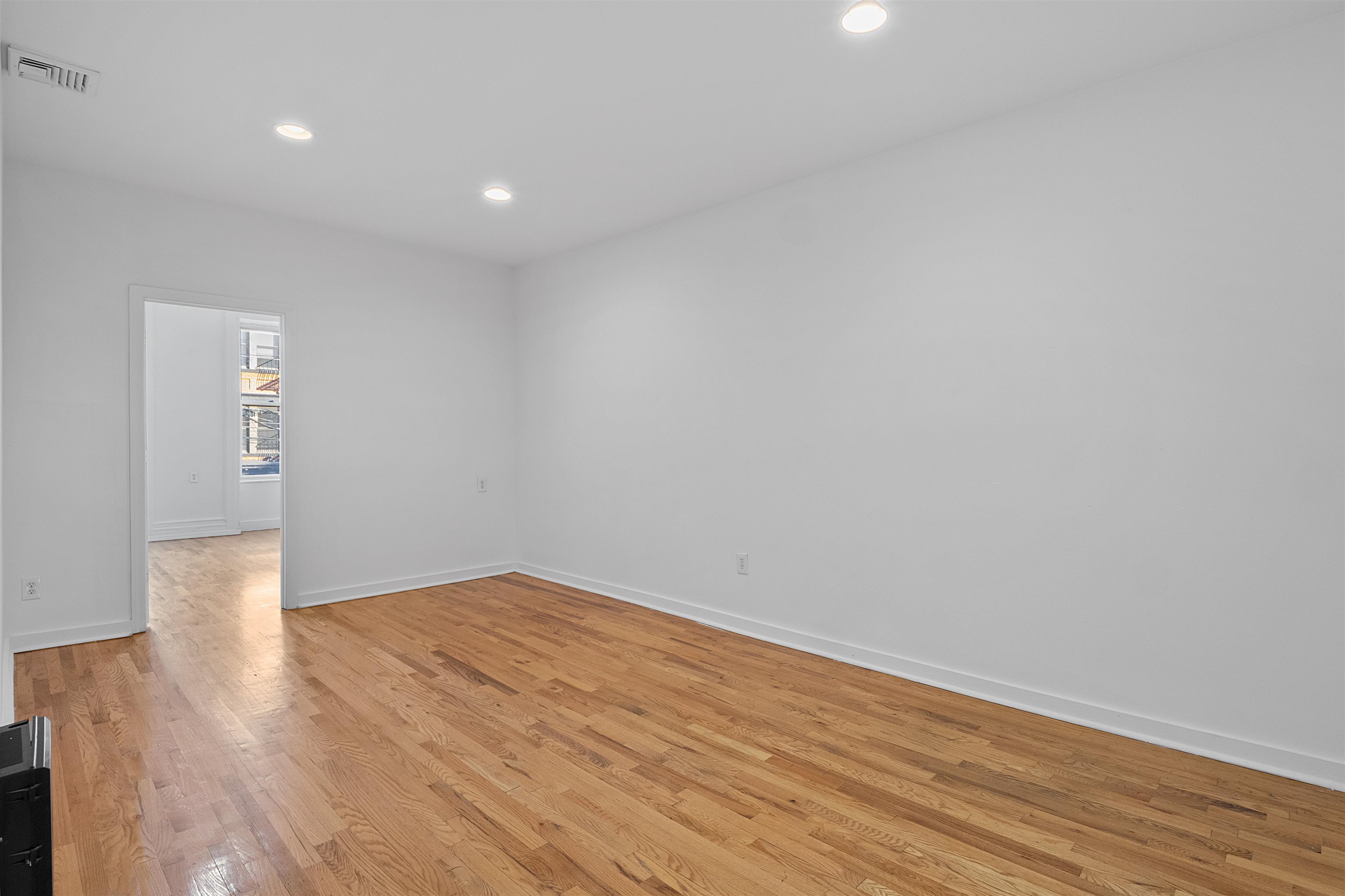 # 240020145 - For Rent in Hoboken NJ