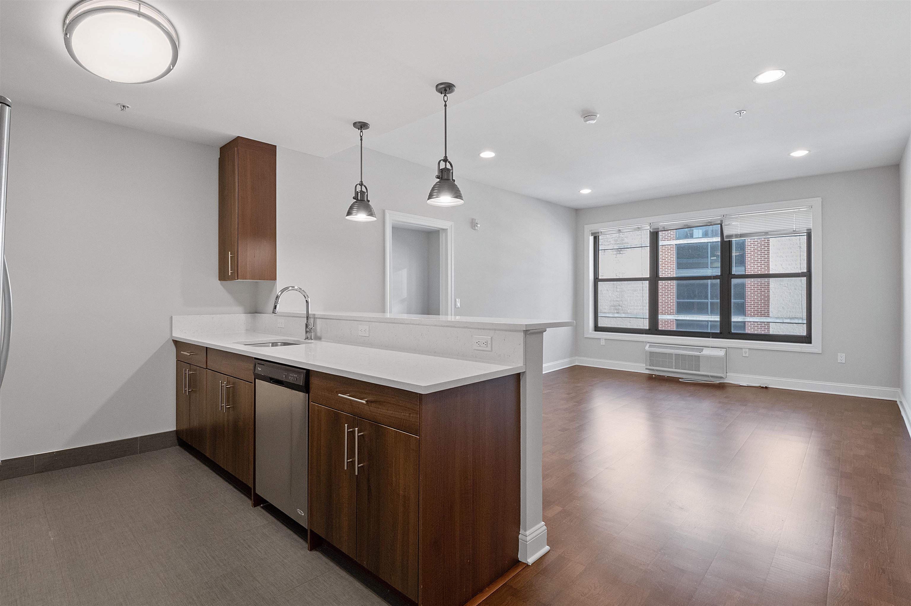 # 240020146 - For Rent in Hoboken NJ