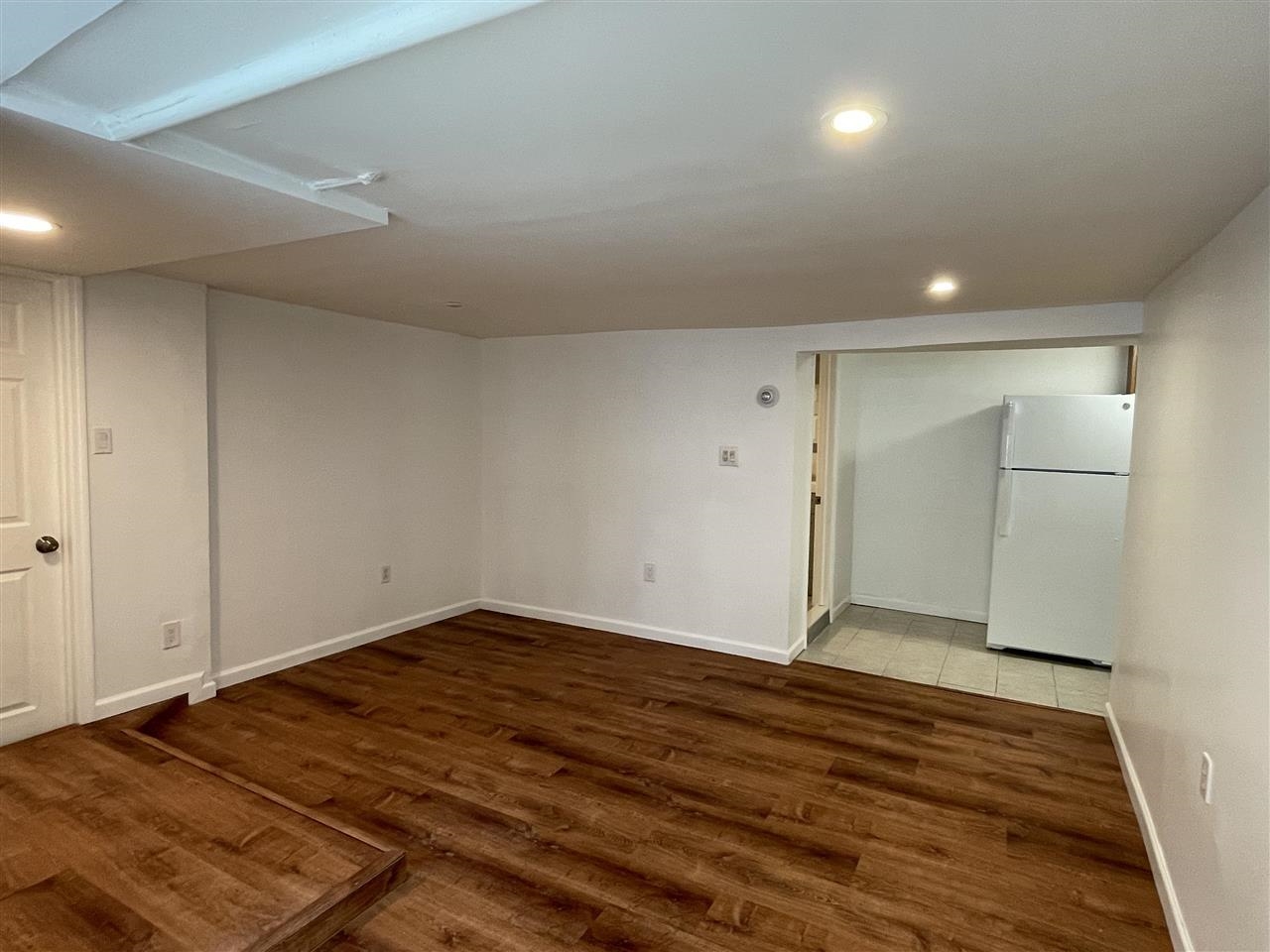 # 240020324 - For Rent in West New York NJ